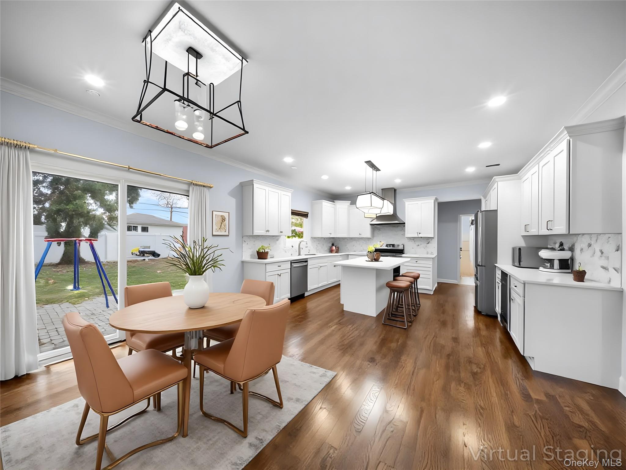 22 Preston Lane, Syosset, NY 11791