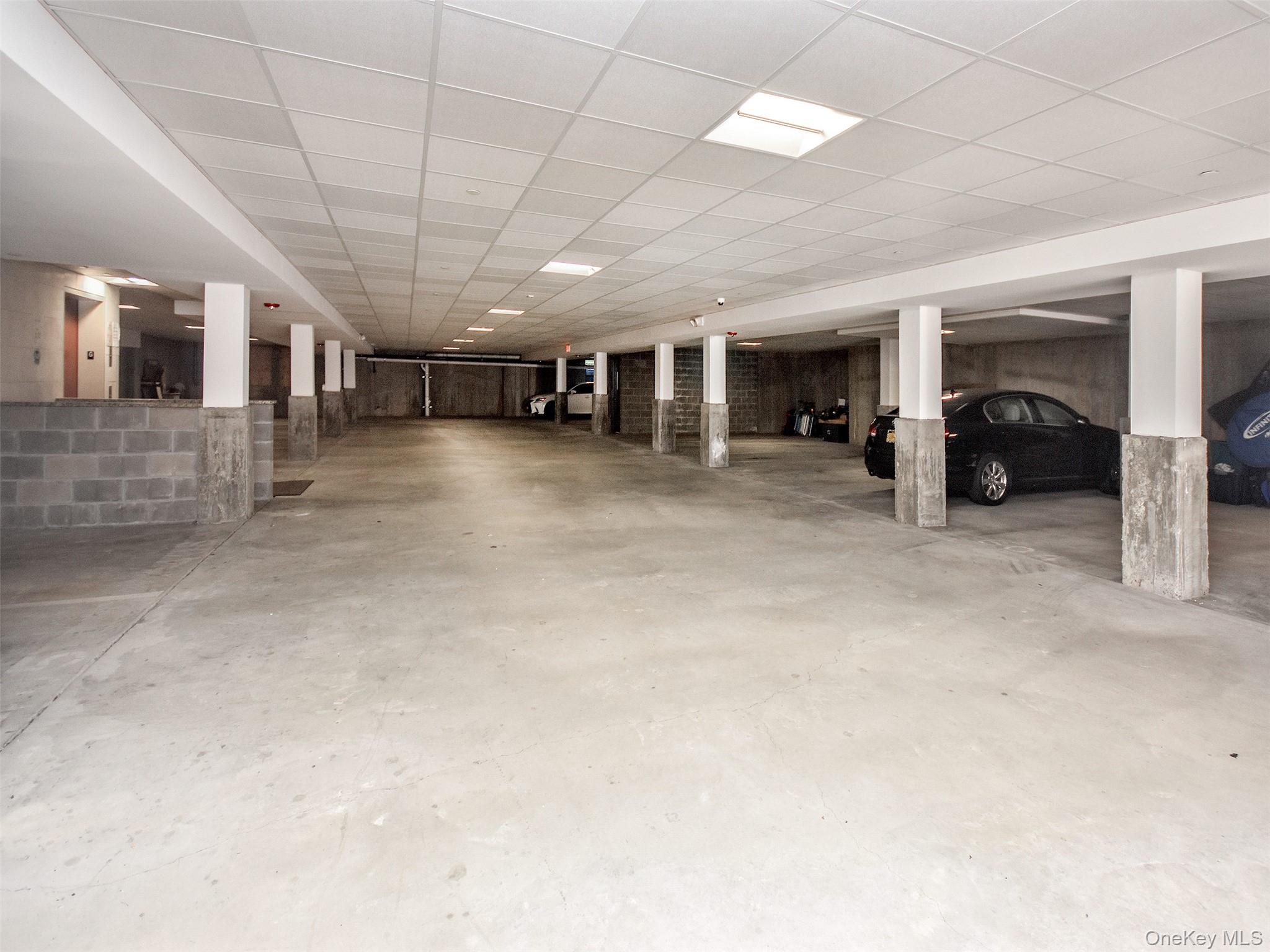 200 Carney Street # 203, Glen Cove, NY 11542