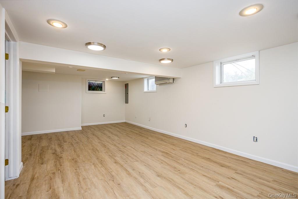 132 Neptune Drive, Monroe, NY 10950