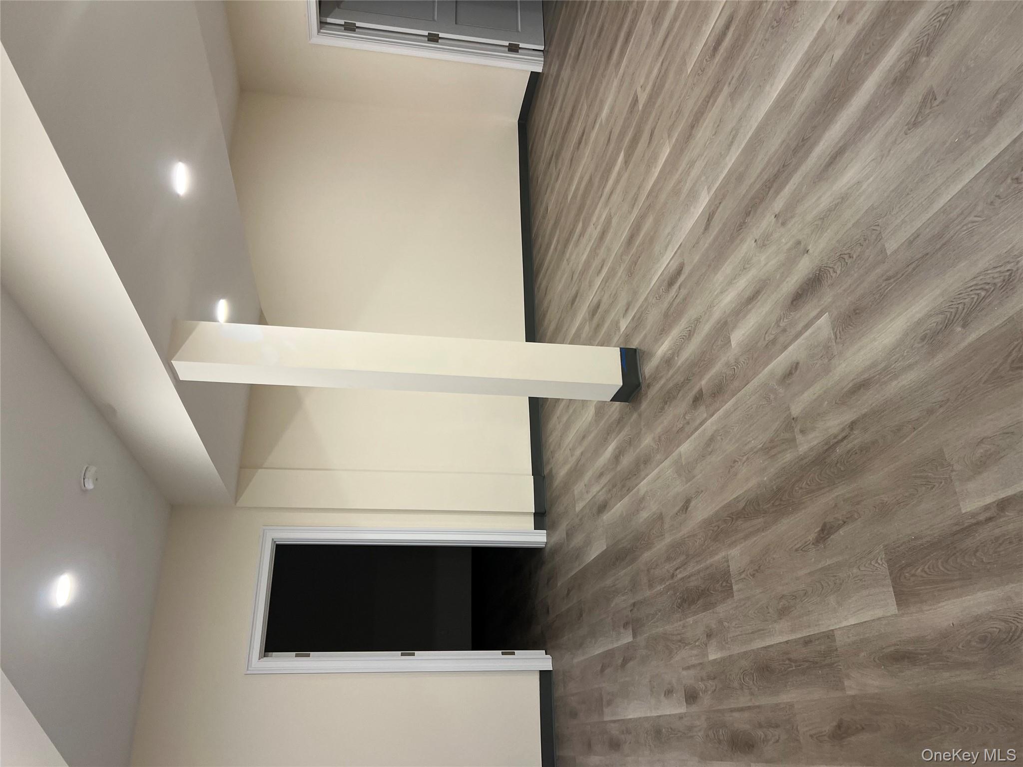 19 Sunlight Hill, Yonkers, NY 10704