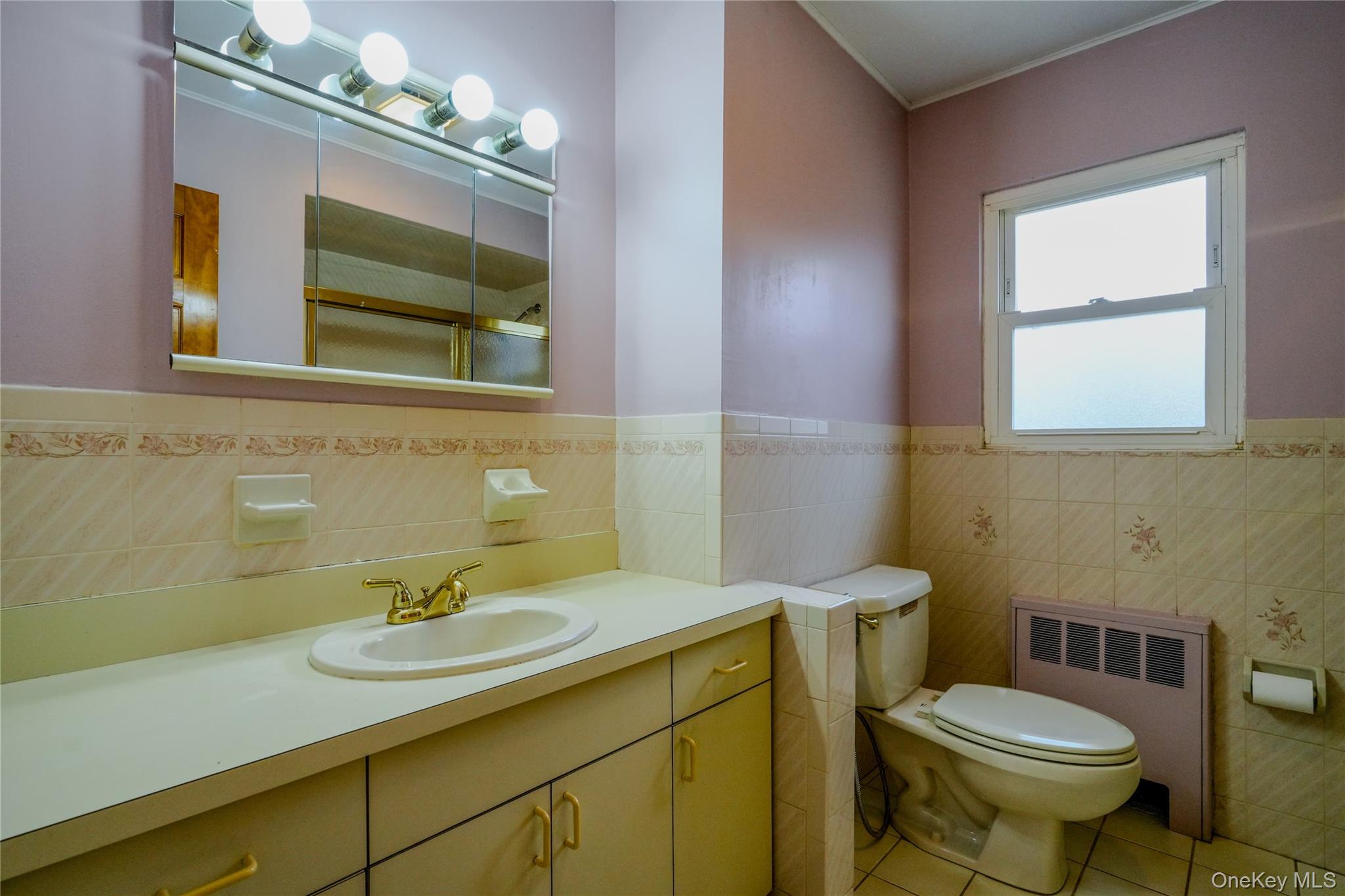 8 Lucille Drive, Syosset, NY 11791