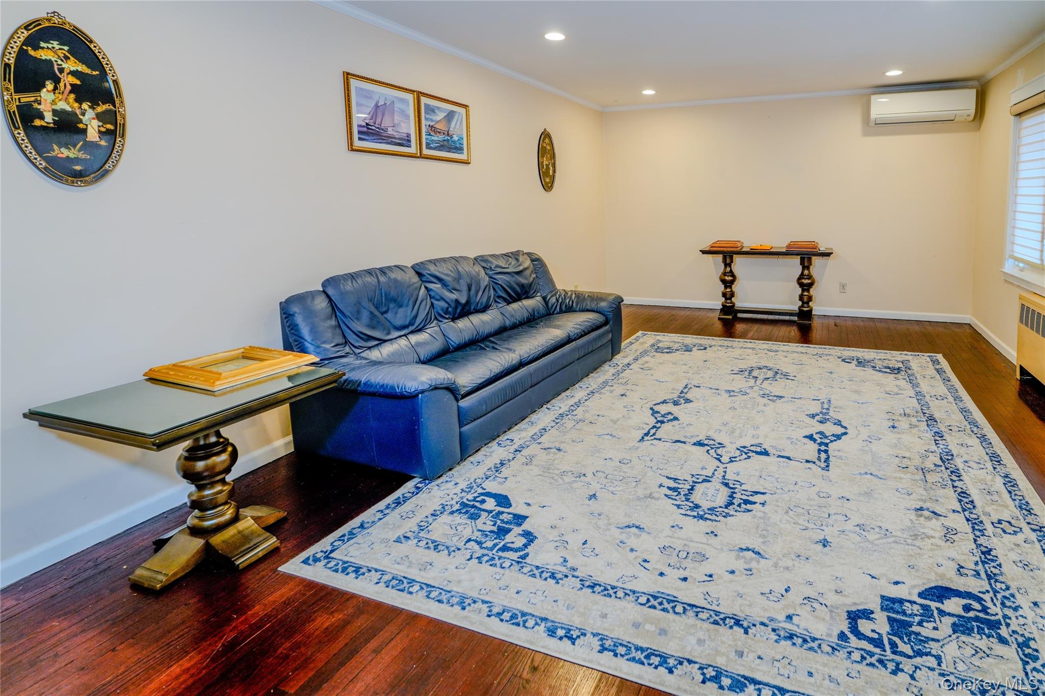 8 Lucille Drive, Syosset, NY 11791