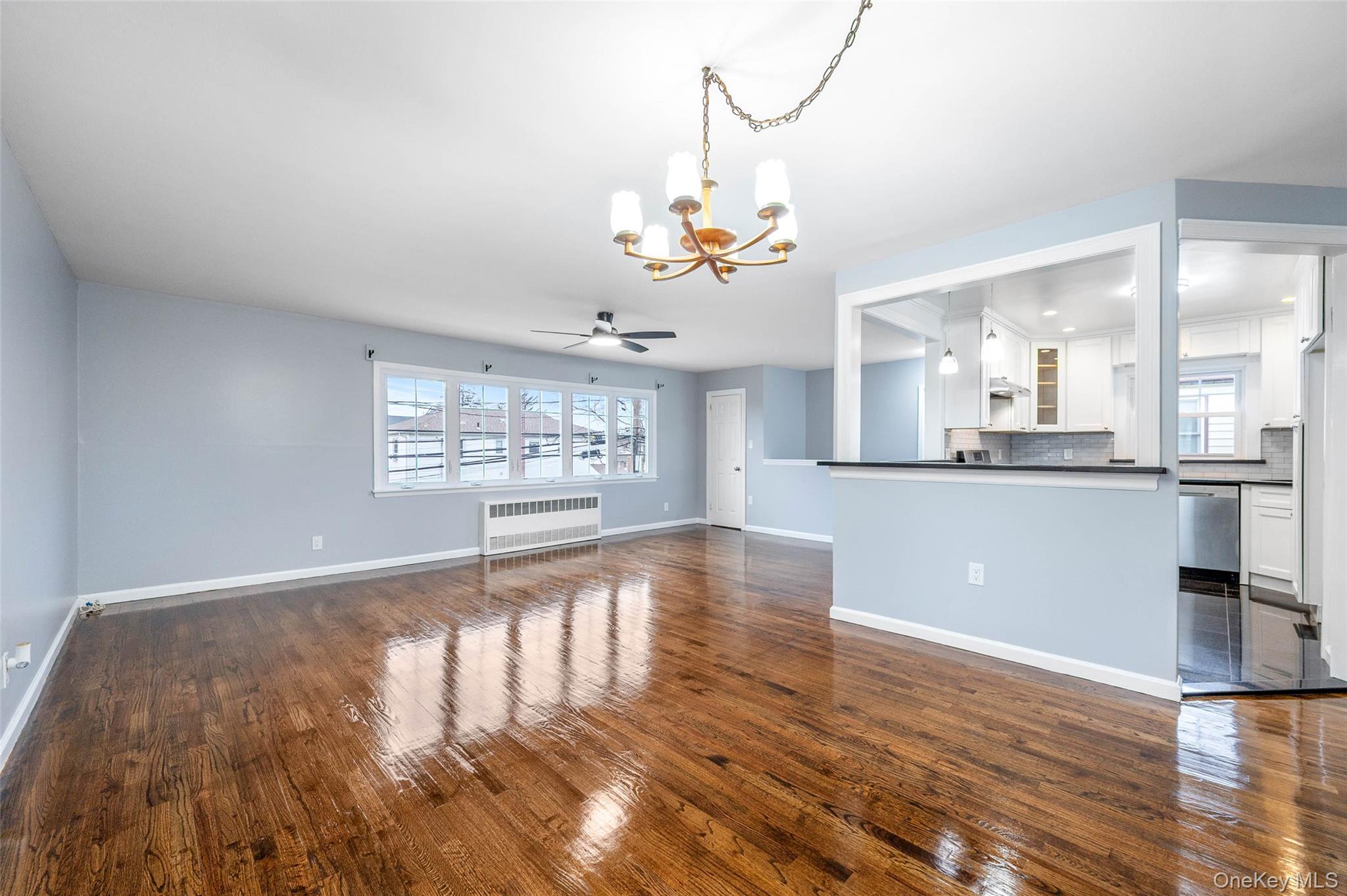 22 Sandalwood Avenue # 2nd Floor, Valley Stream, NY 11581