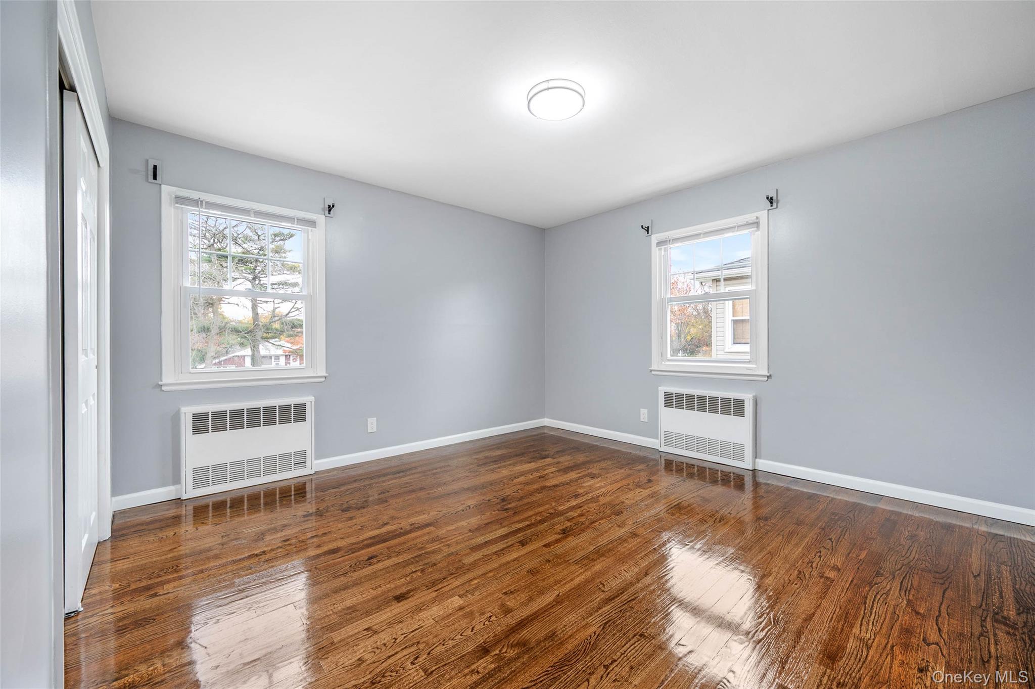 22 Sandalwood Avenue # 2nd Floor, Valley Stream, NY 11581