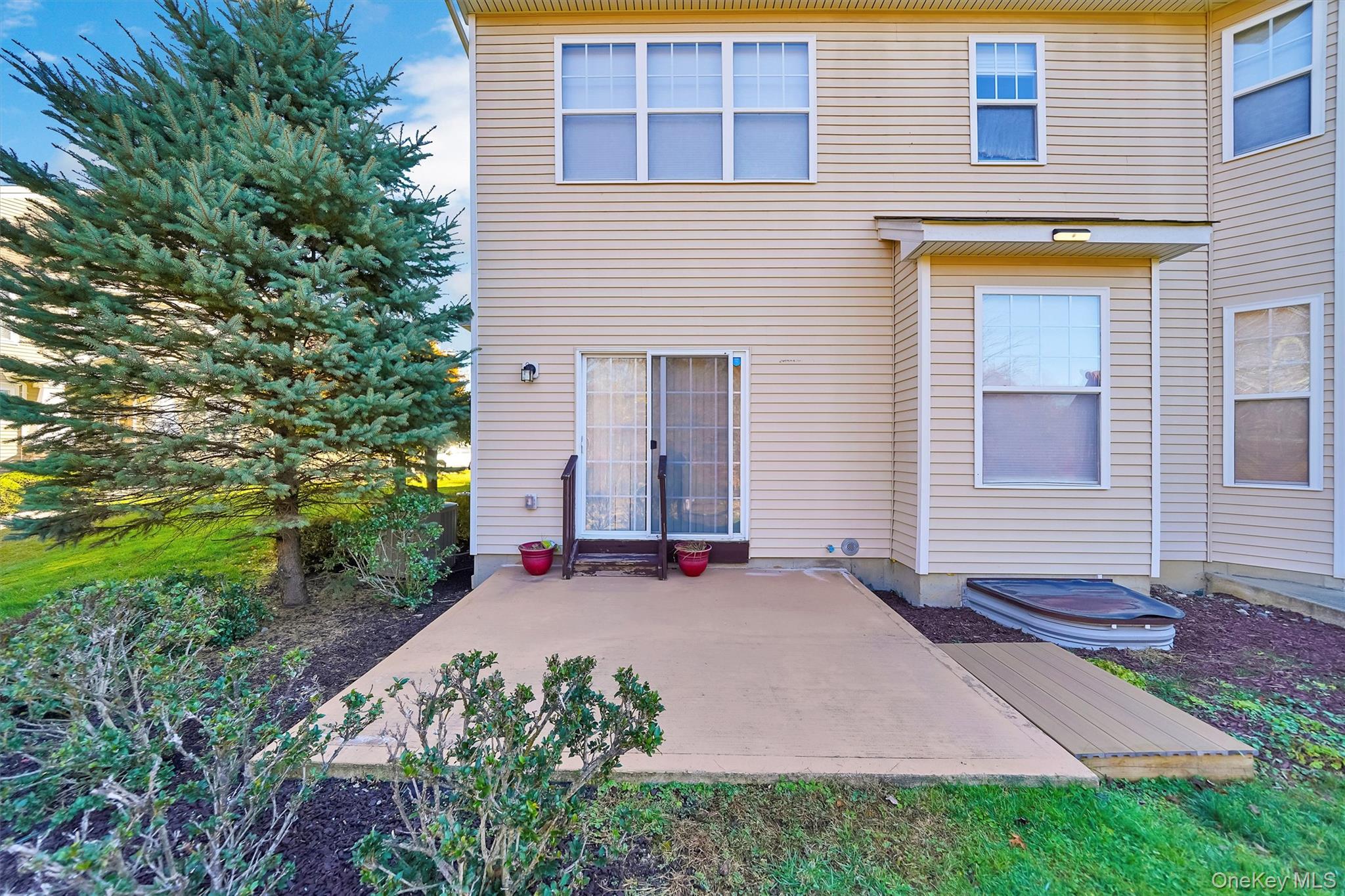 43 Woodside Knolls Drive, Middletown, NY 10940