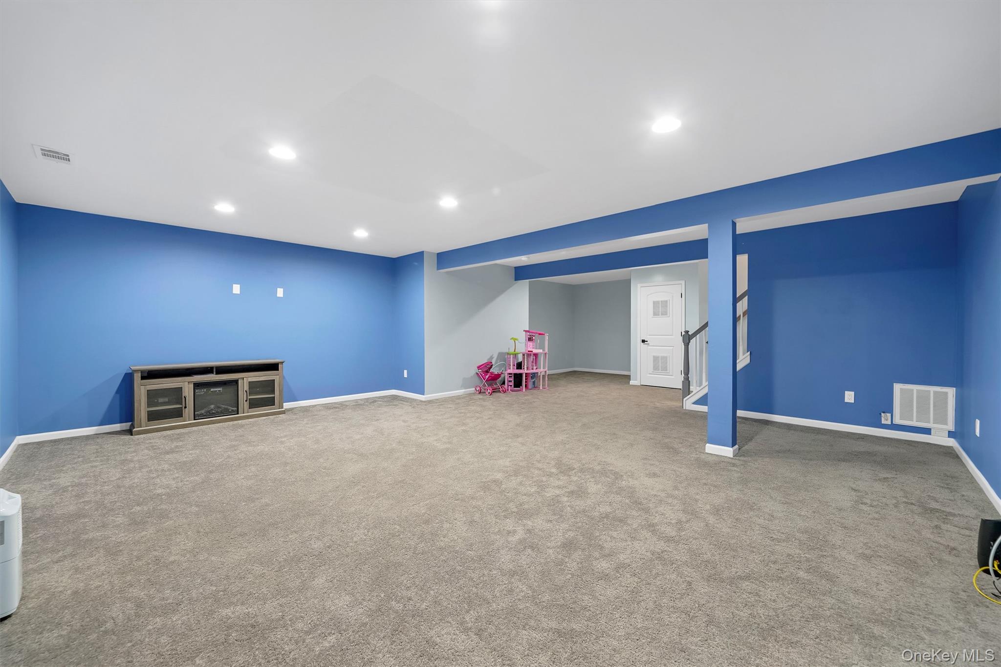 43 Woodside Knolls Drive, Middletown, NY 10940