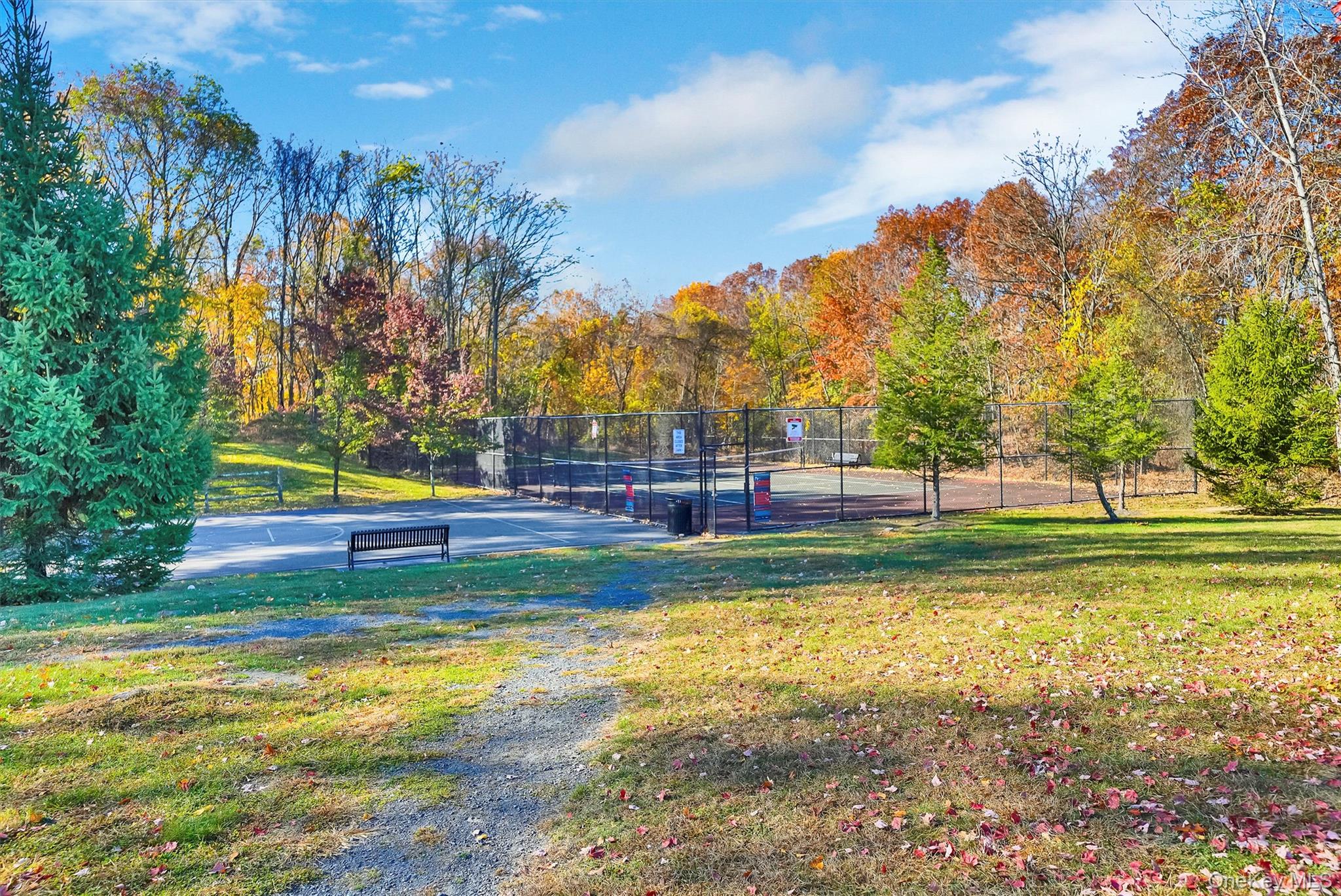 43 Woodside Knolls Drive, Middletown, NY 10940