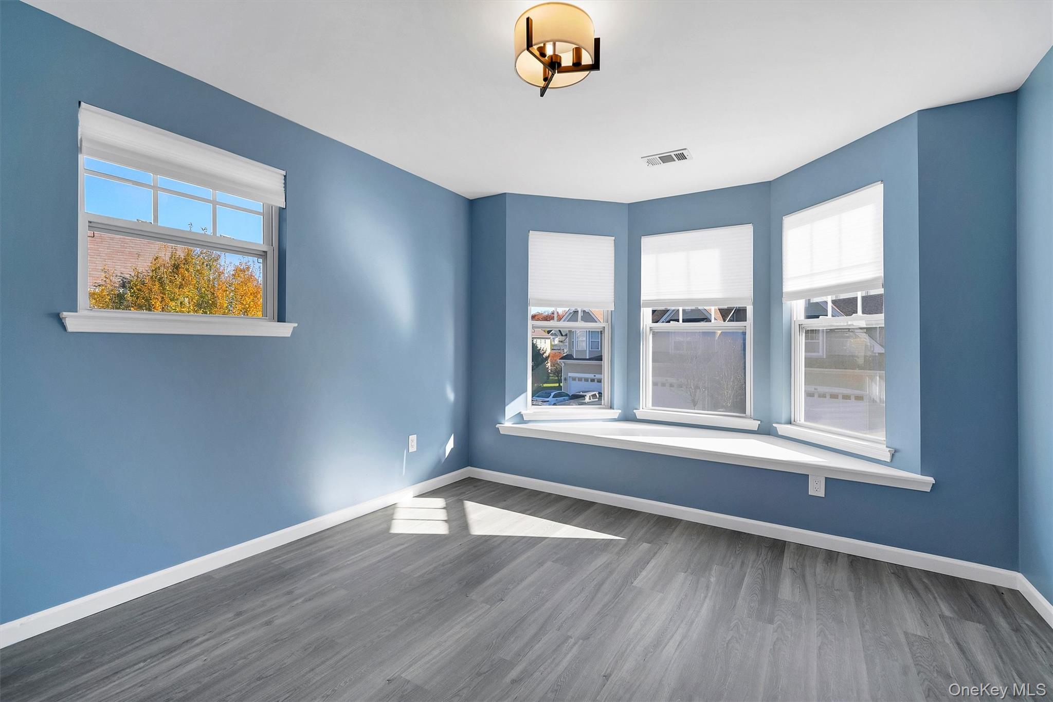 43 Woodside Knolls Drive, Middletown, NY 10940