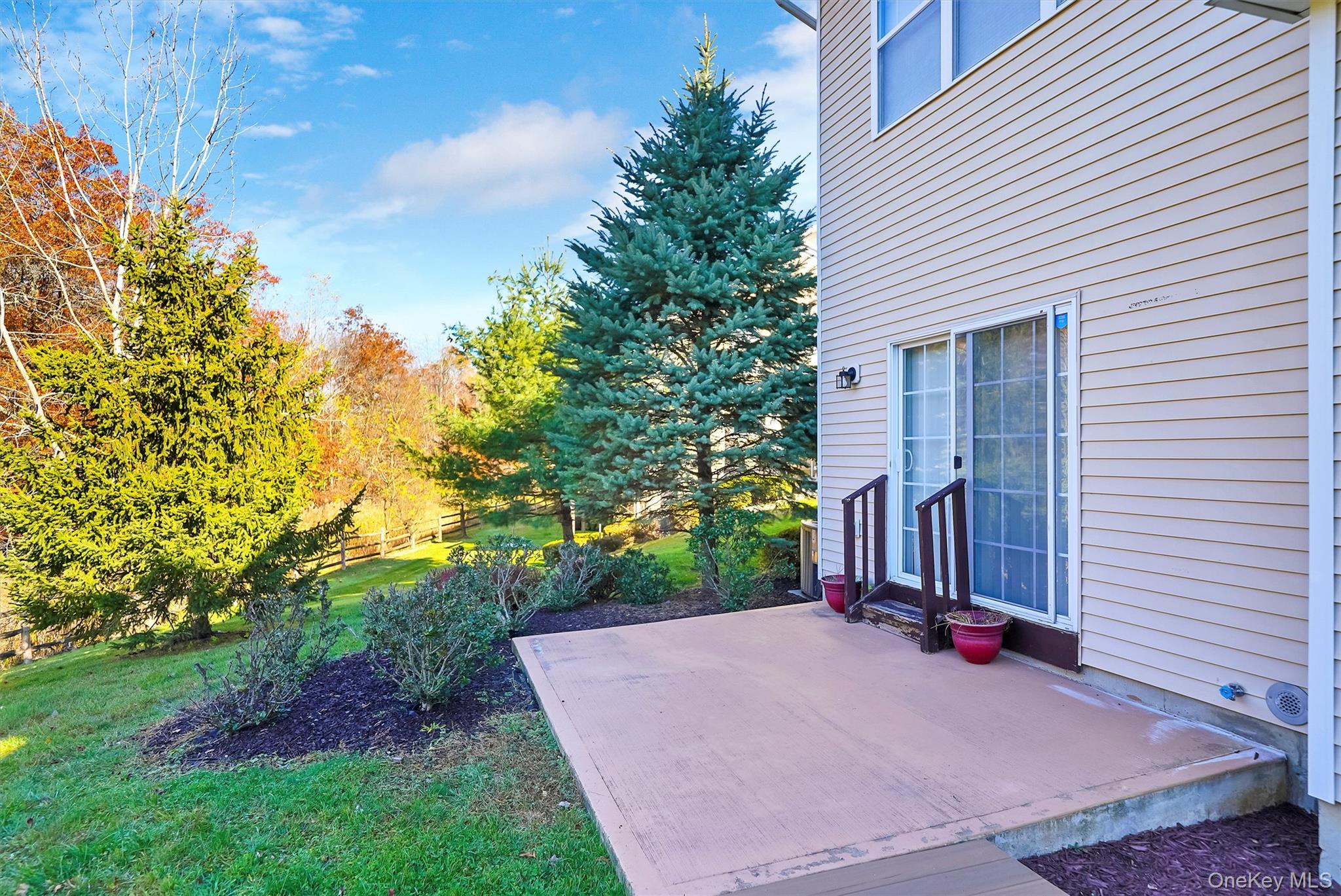 43 Woodside Knolls Drive, Middletown, NY 10940