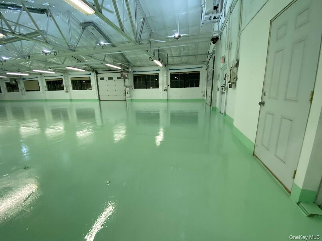 885 Wickham Avenue # Front, Mattituck, NY 11952