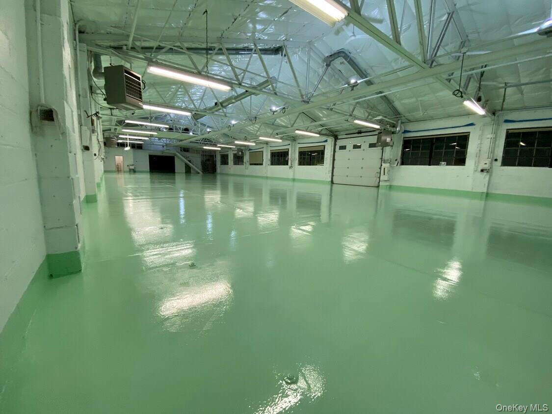 885 Wickham Avenue # Front, Mattituck, NY 11952