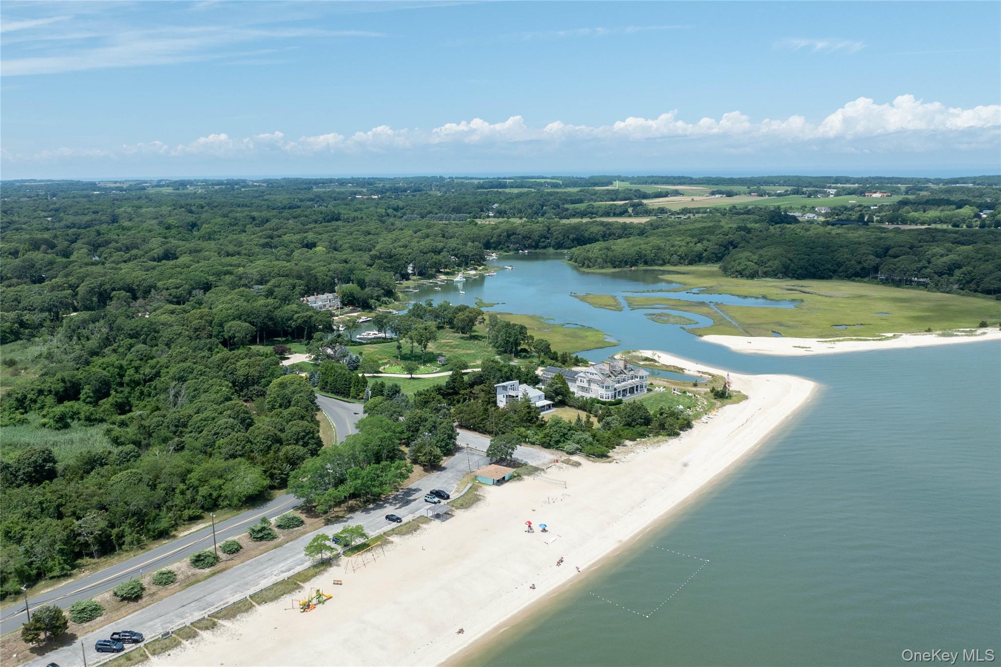 795 Pine Tree Road, Cutchogue, NY 11935