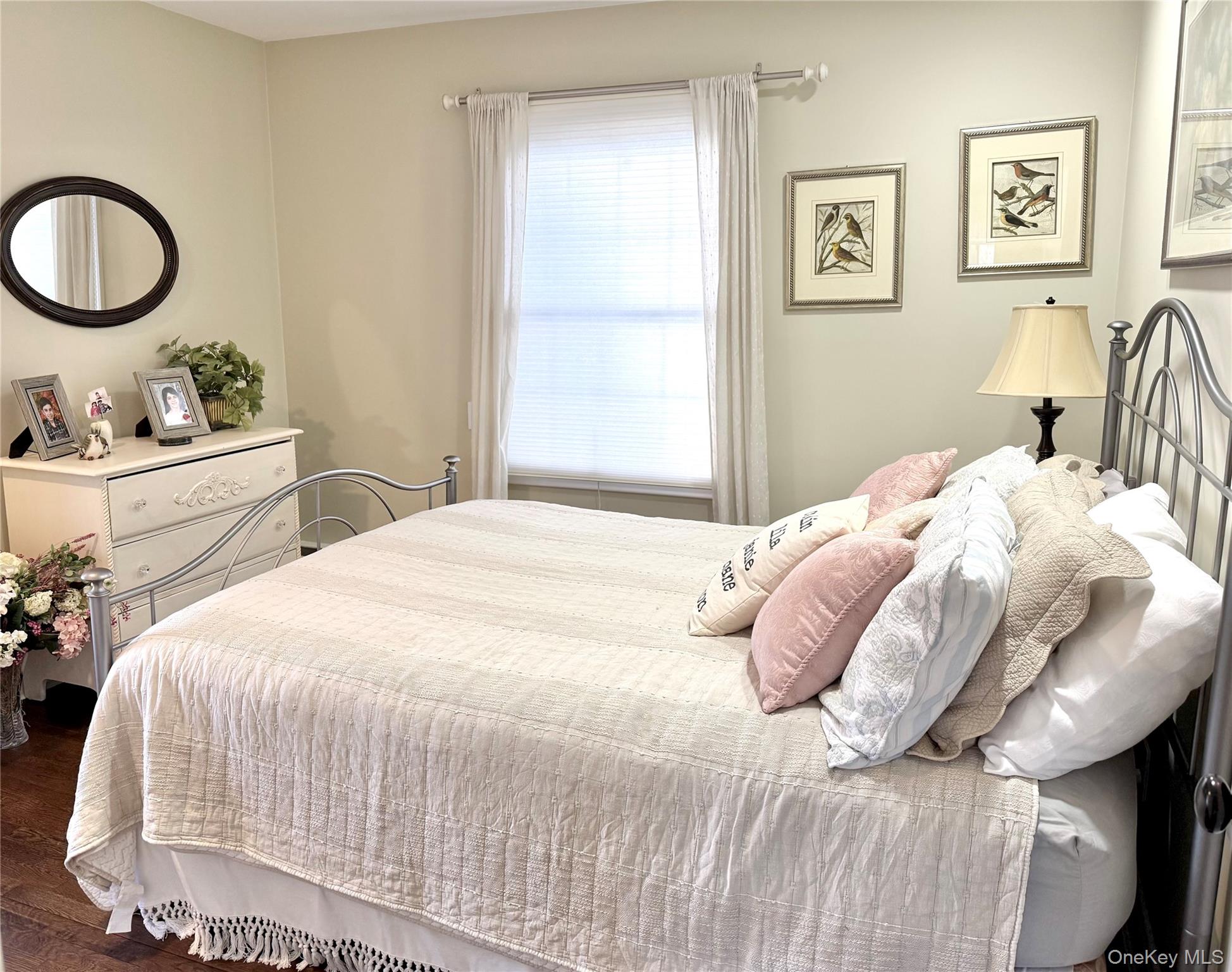 17 Thide Court, Smithtown, NY 11787