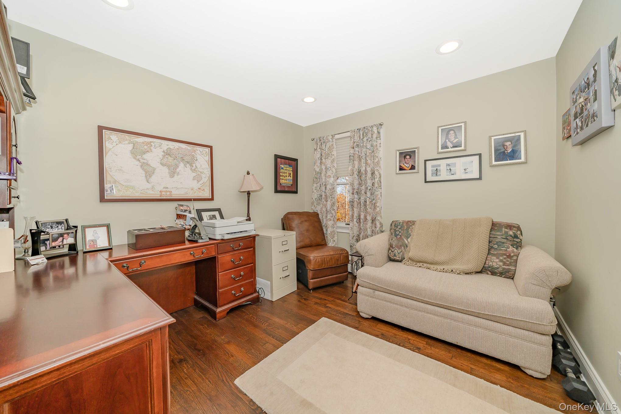 17 Thide Court, Smithtown, NY 11787