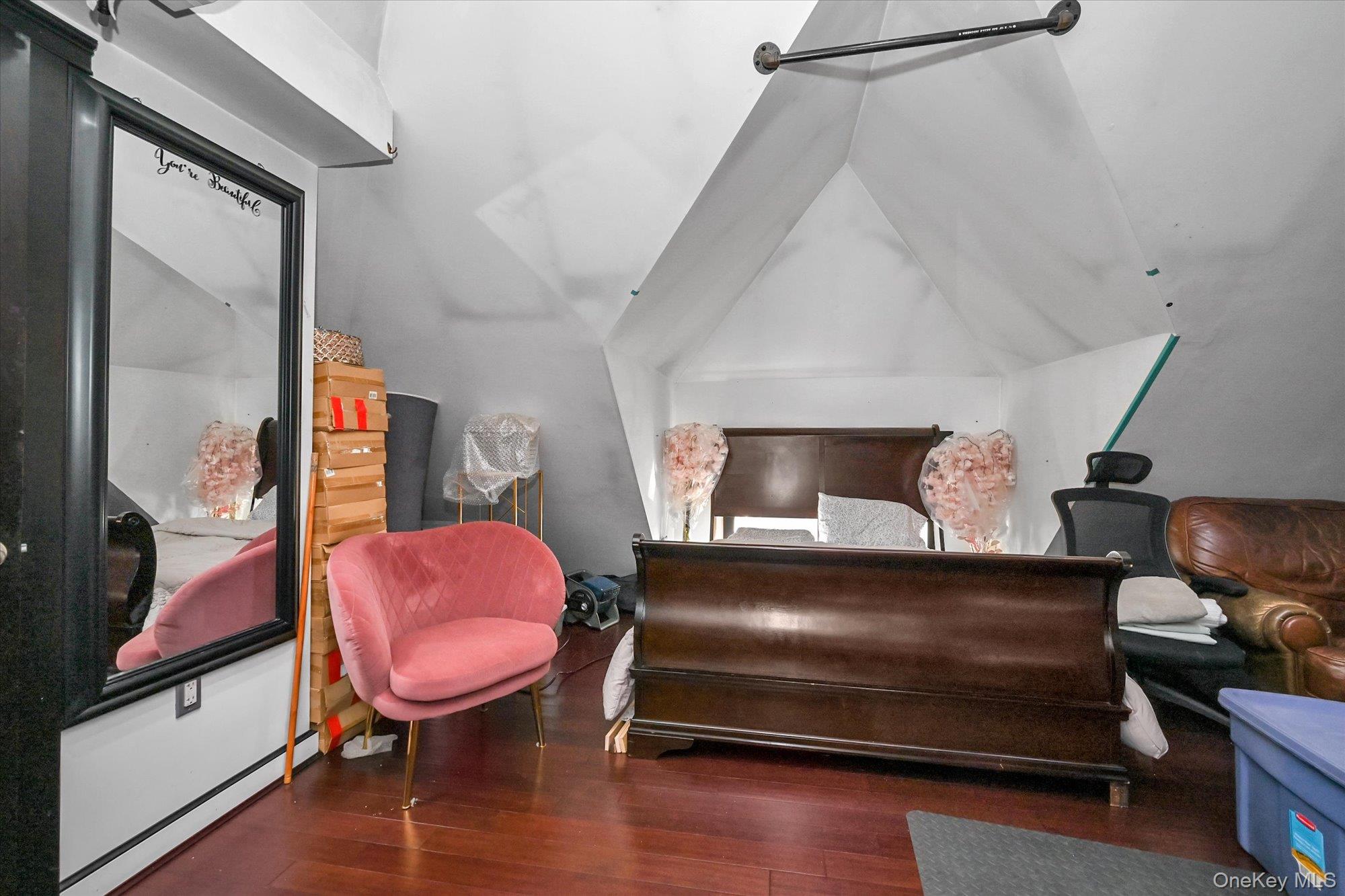 8817 190th Street, Hollis, NY 11423