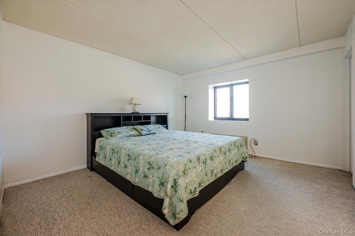 730 W Broadway # 2J, Long Beach, NY 11561