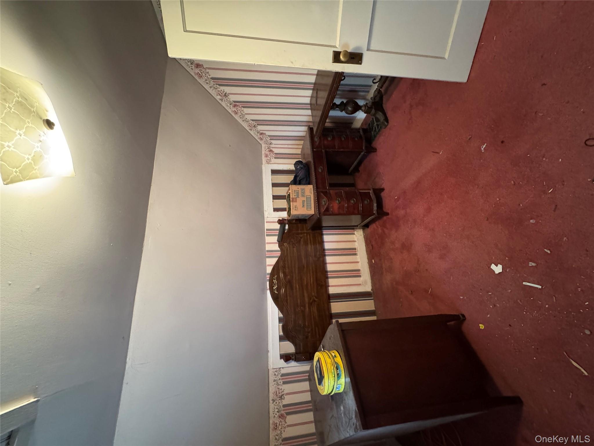 8 E Marie Street, Hudson, NY 12534