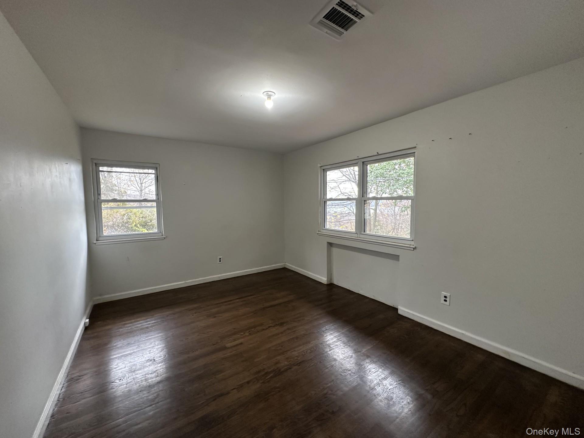 35 Dickinson Avenue, Nyack, NY 10960