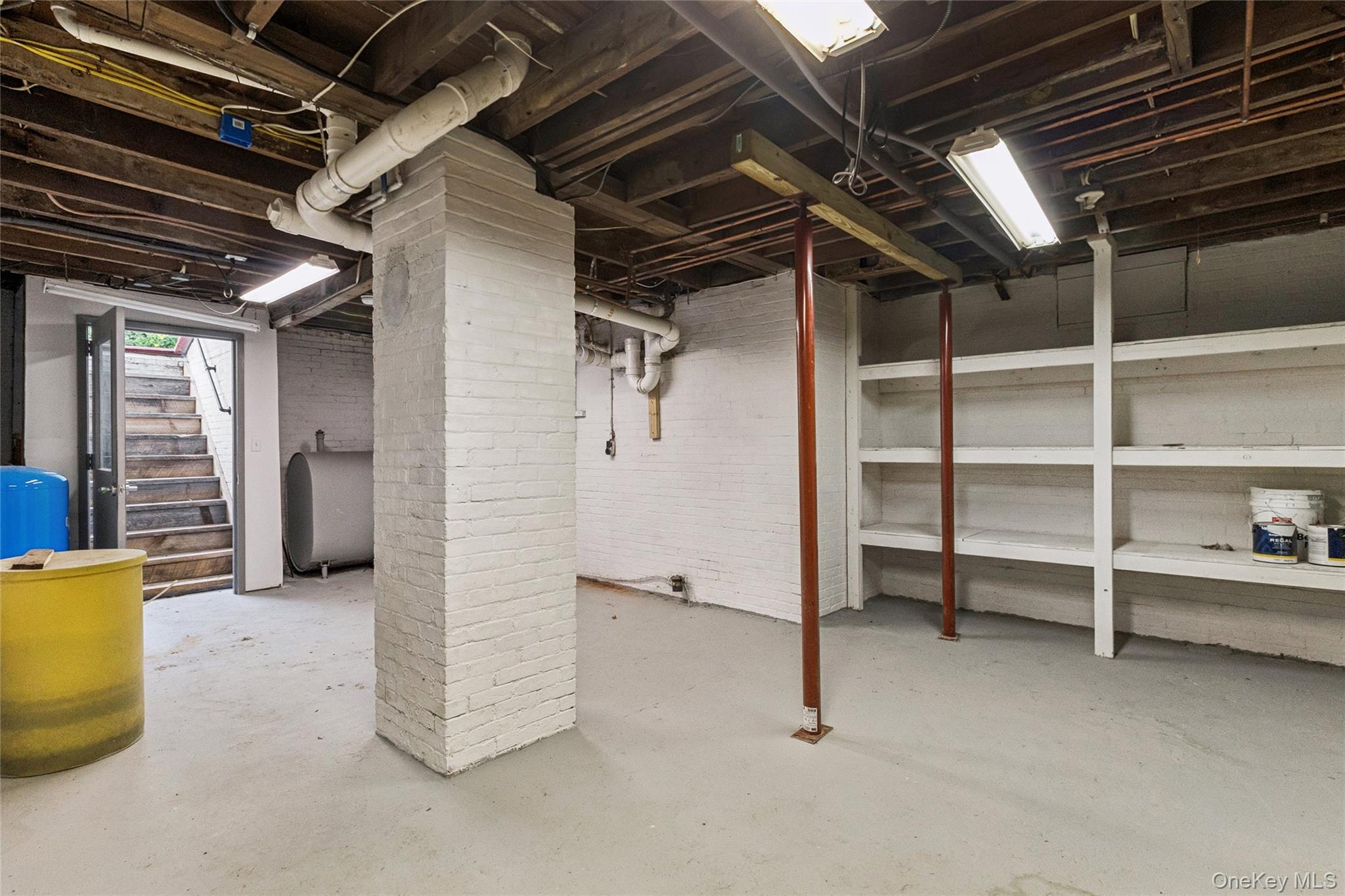 17425 County Road 48, Cutchogue, NY 11935