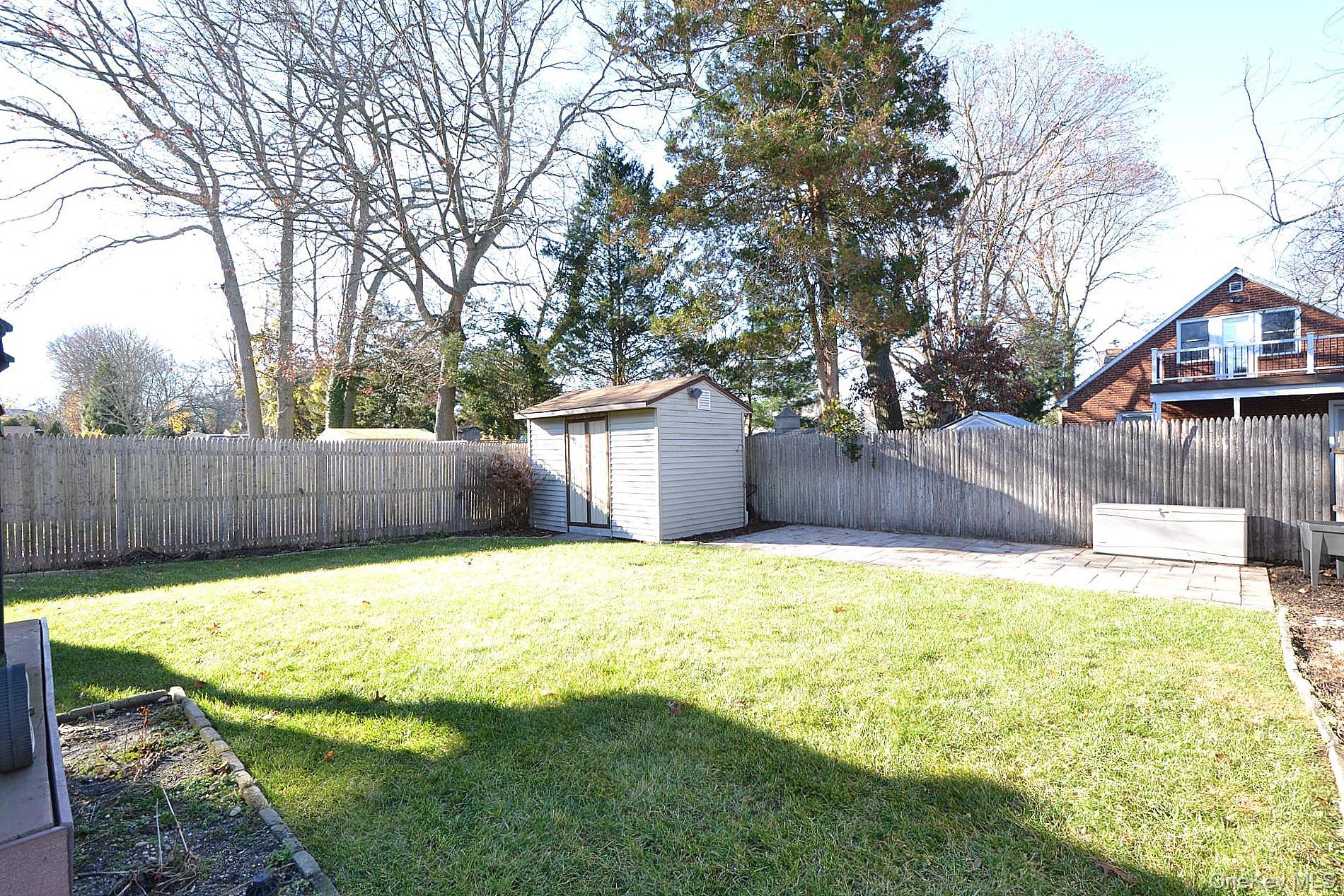 29 Granby Place, Ronkonkoma, NY 11779