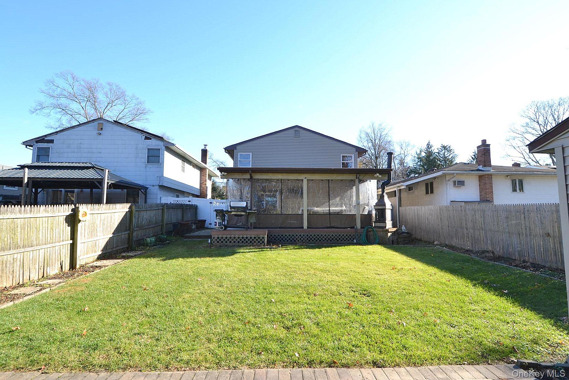 29 Granby Place, Ronkonkoma, NY 11779