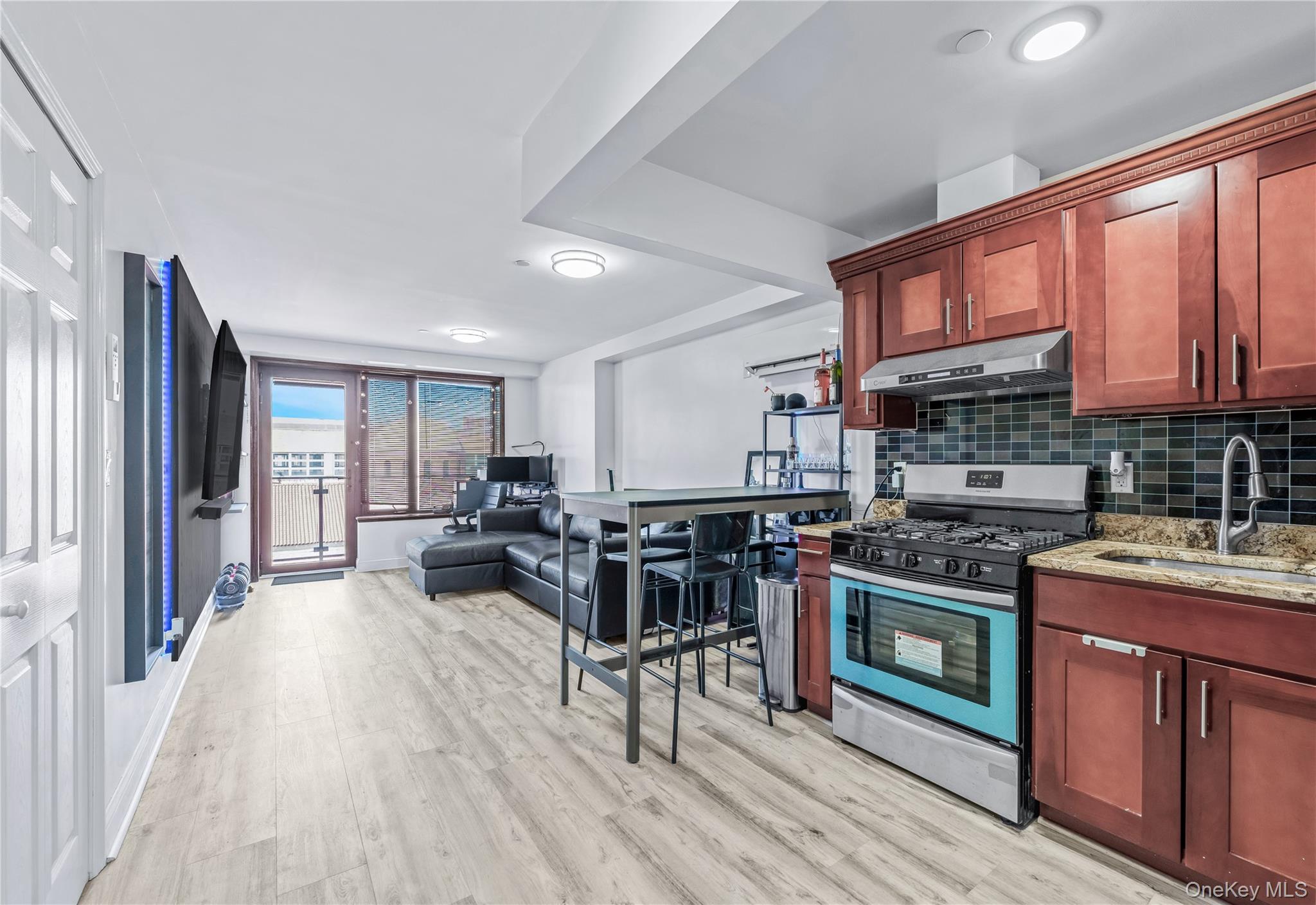 30-63 31st Street # 605, Astoria, NY 11102