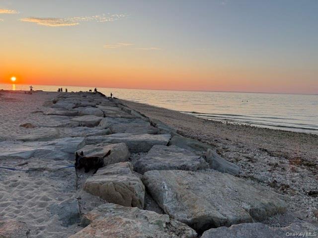 25 Miami Avenue, Peconic, NY 11958