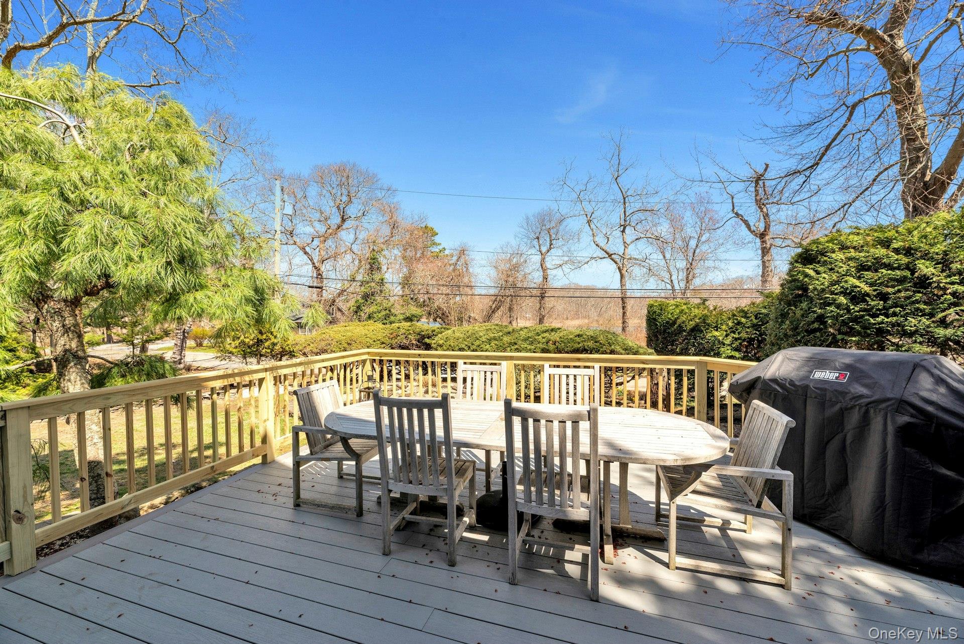 25 Miami Avenue, Peconic, NY 11958