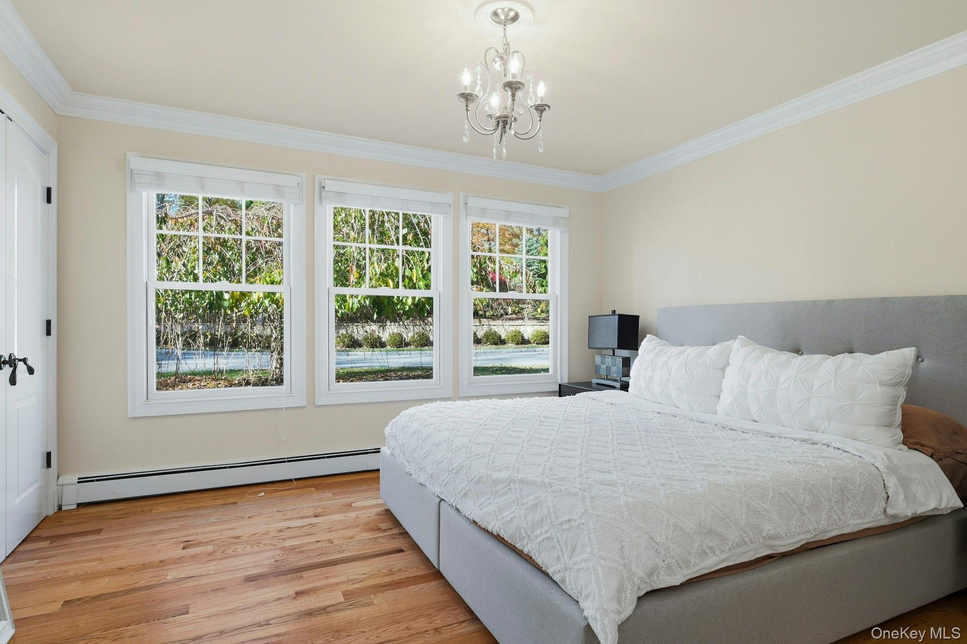 5 Mallard Drive, Lloyd Harbor, NY 11743