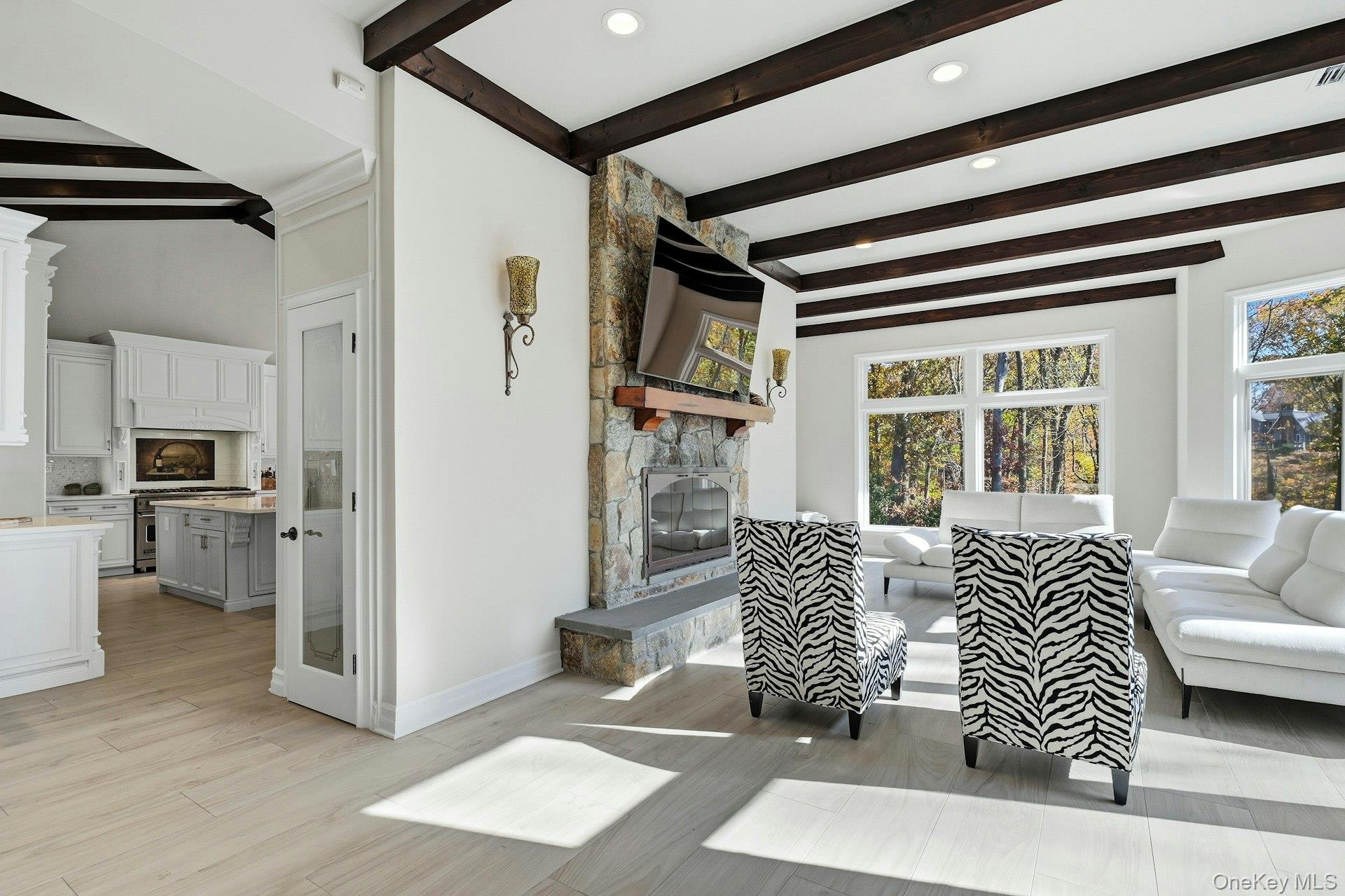 5 Mallard Drive, Lloyd Harbor, NY 11743