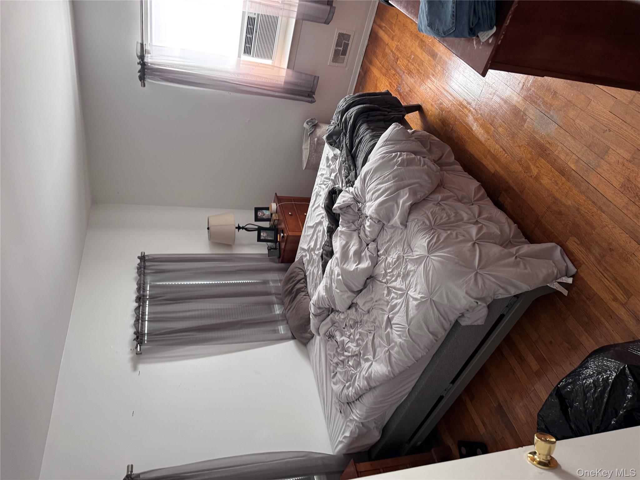 196 Hamilton Avenue # 2, Massapequa, NY 11758