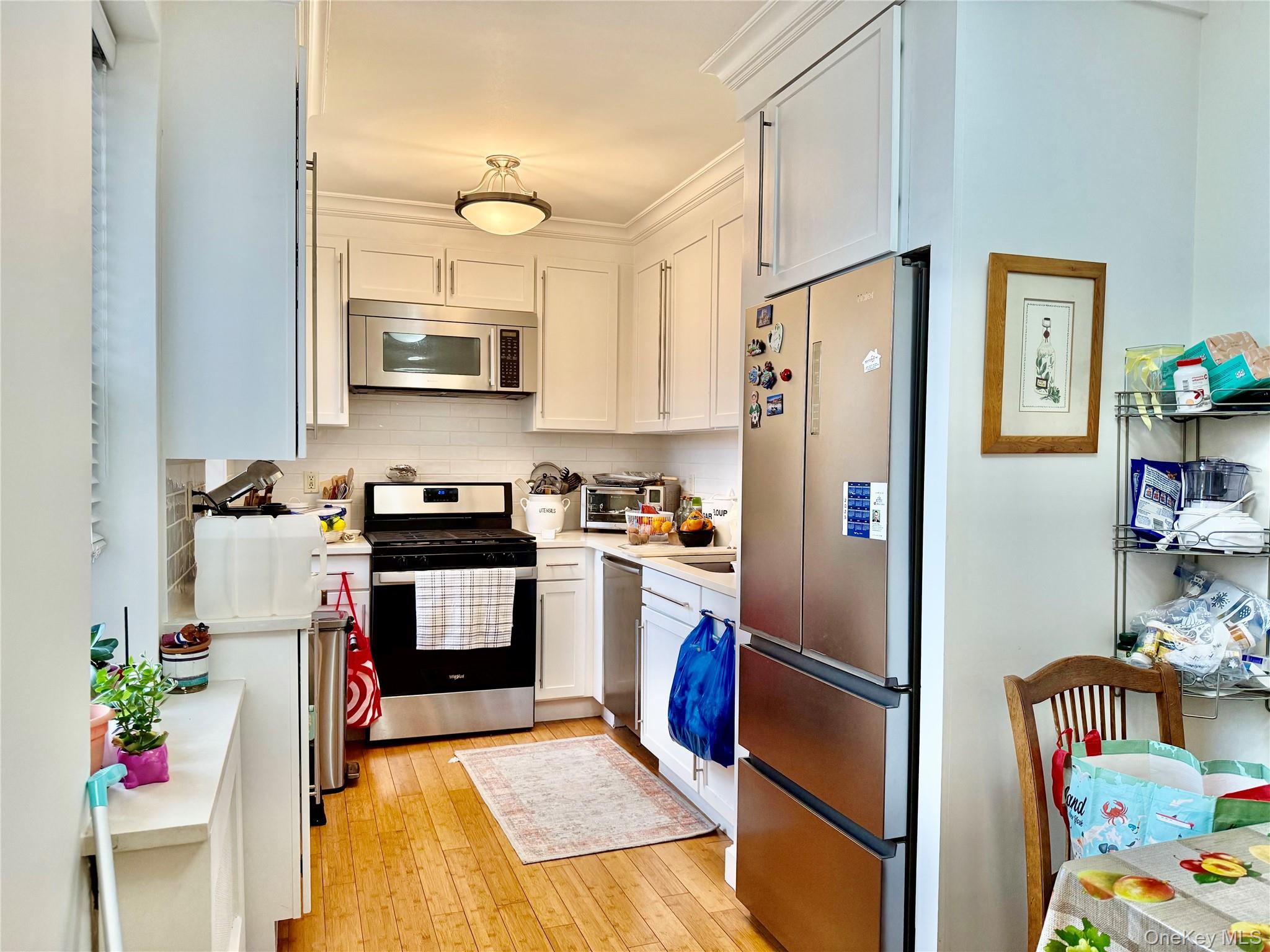 75 S middle neck # 4H, Great Neck, NY 11021