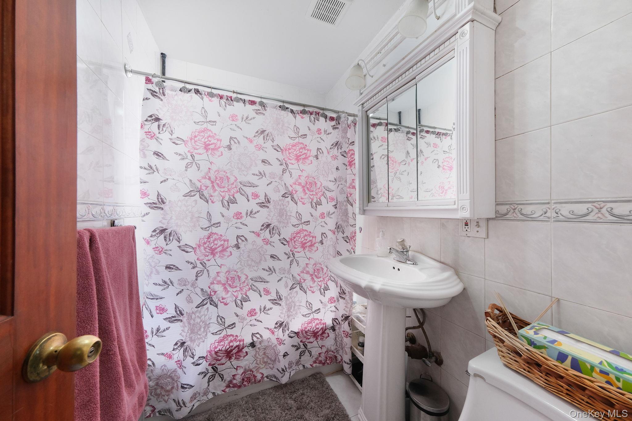 9432 94th Street, Ozone Park, NY 11416