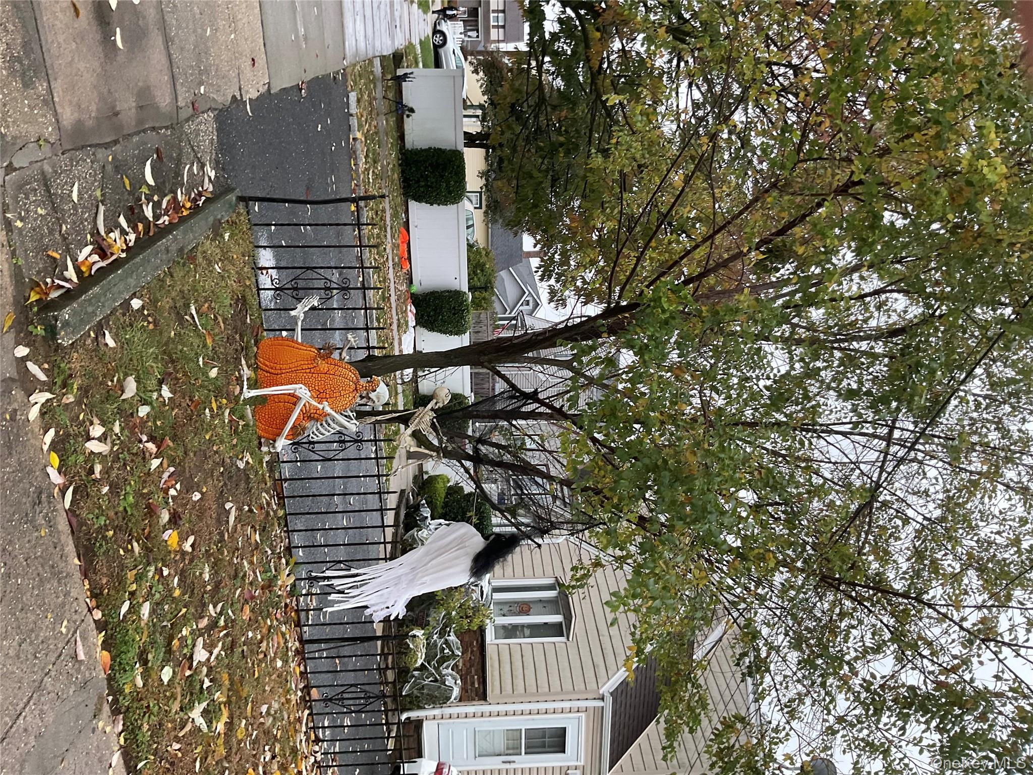 83 Adams Street, East Rockaway, NY 11518