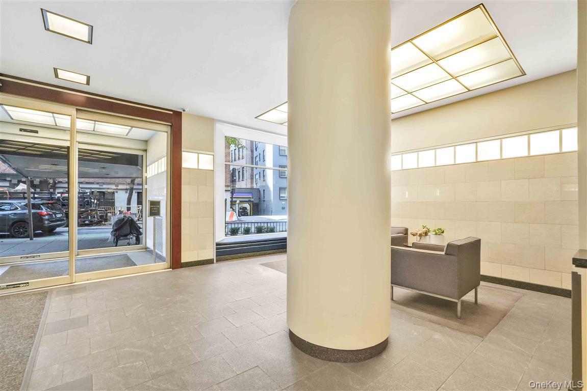 77 E 12 Street # 17K, New York (Manhattan), NY 10003