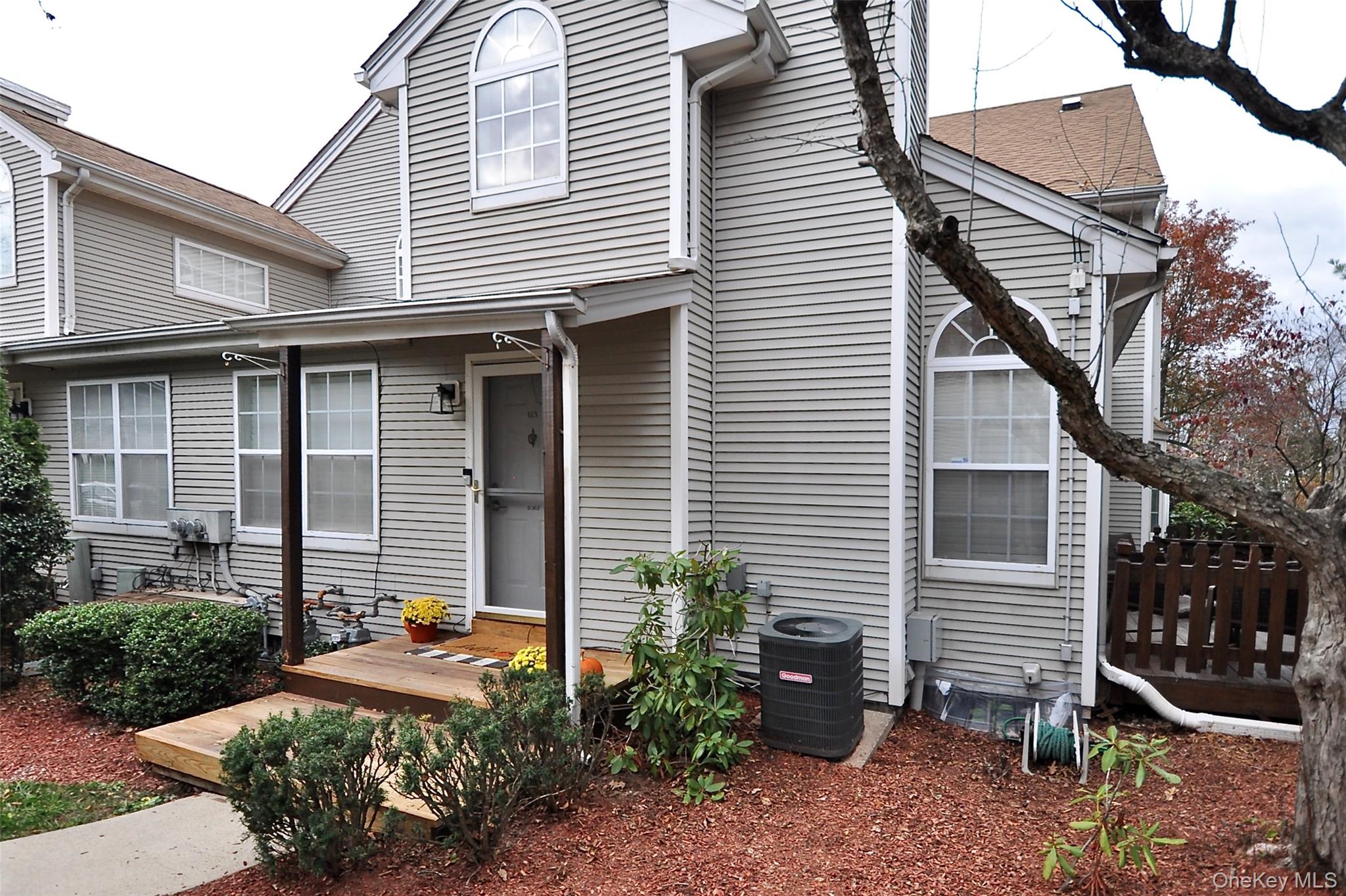 1067 Washington Green, New Windsor, NY 12553