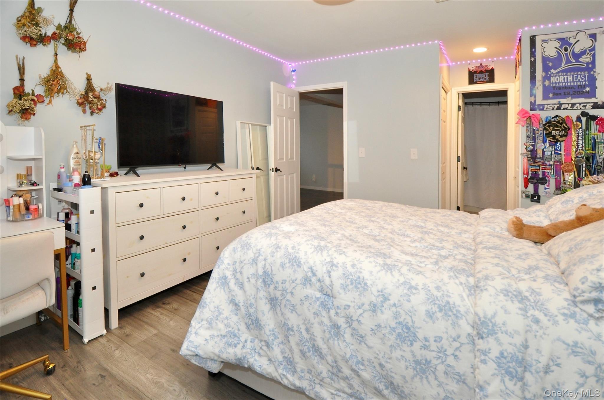 1067 Washington Green, New Windsor, NY 12553