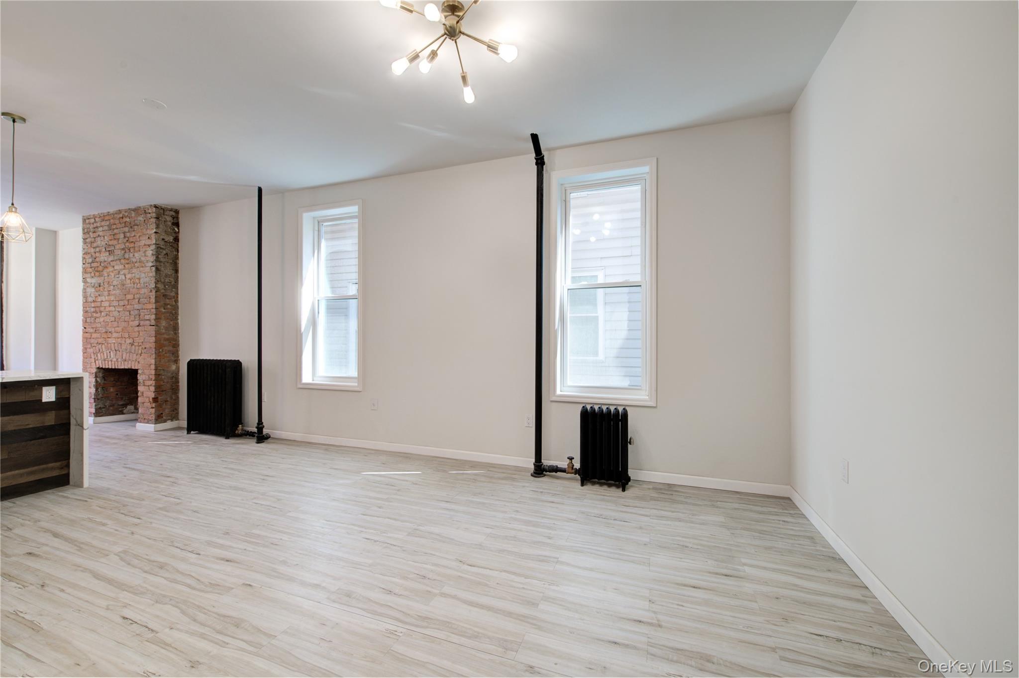 330 E 198th Street, Bronx, NY 10458