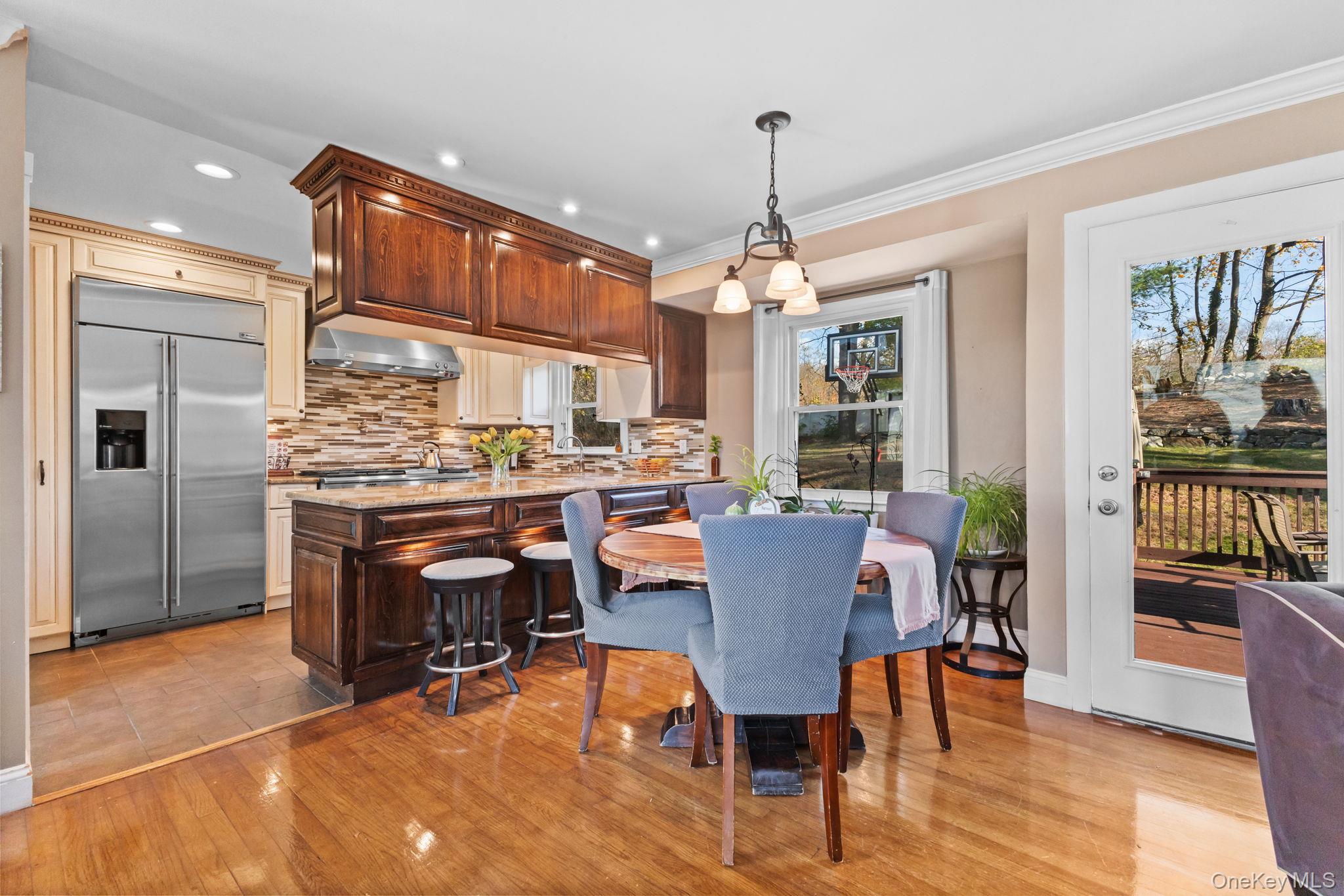 20 Wolf Road, Croton-on-Hudson, NY 10520