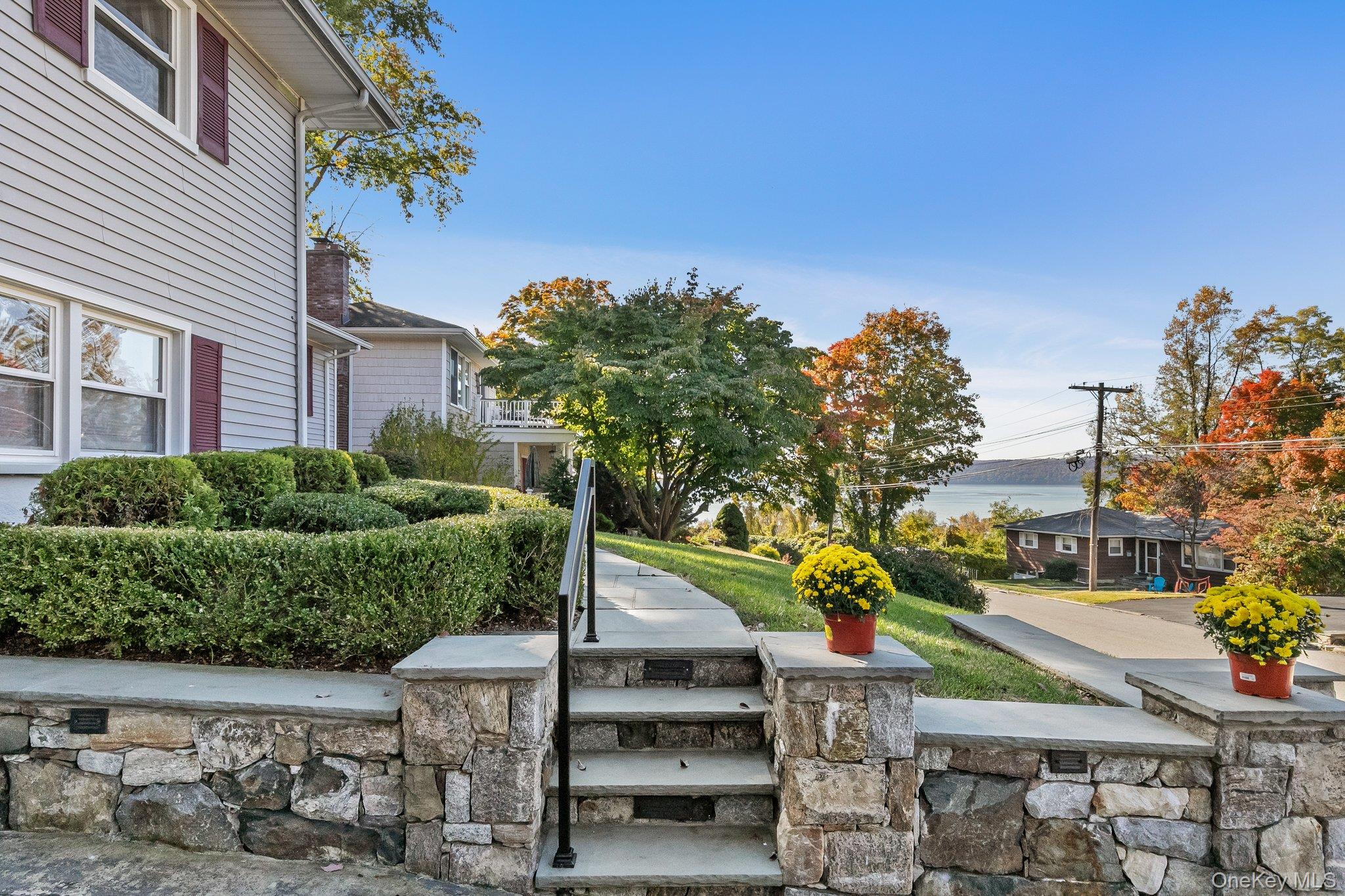 20 Wolf Road, Croton-on-Hudson, NY 10520