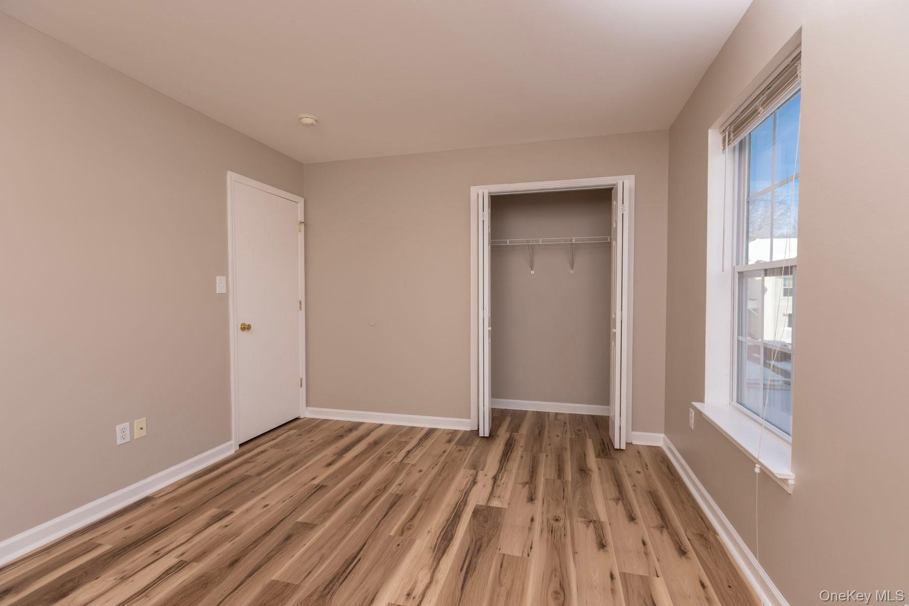 1 Lexington Way, Middletown, NY 10940