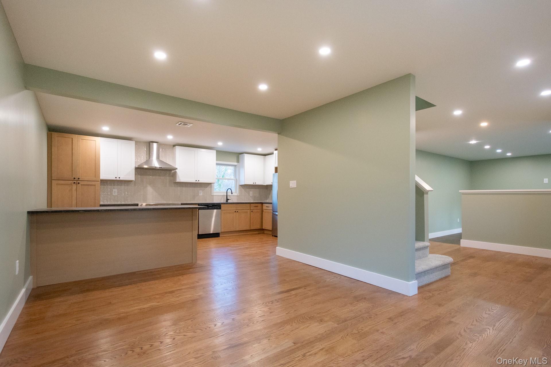 7 Howard Drive, Coram, NY 11727