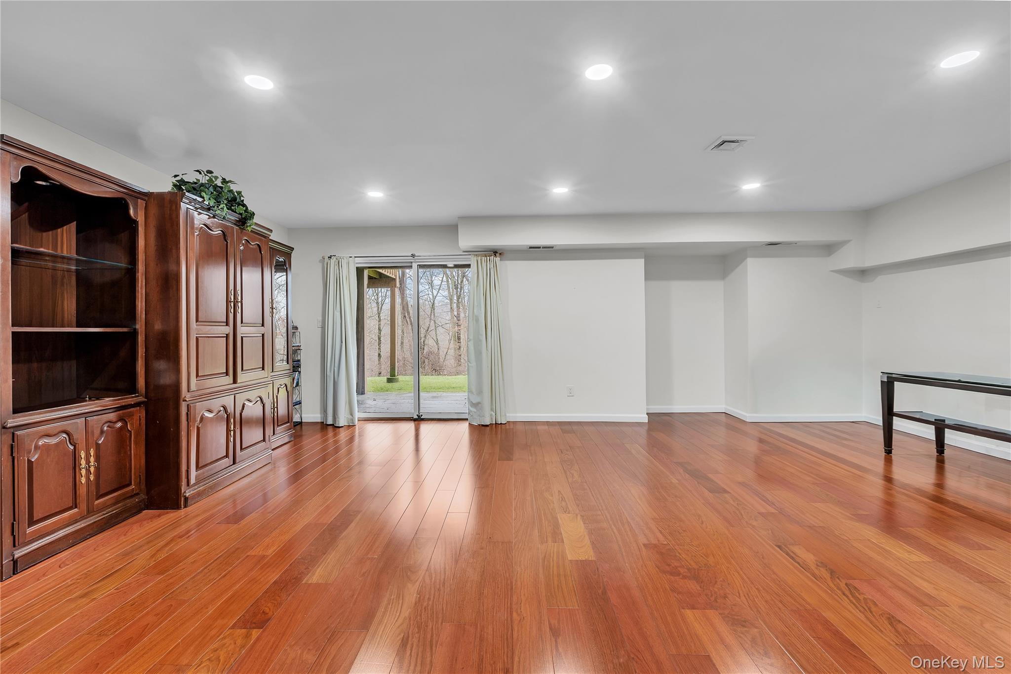 172 Ridgeview Lane, Yorktown Heights, NY 10598