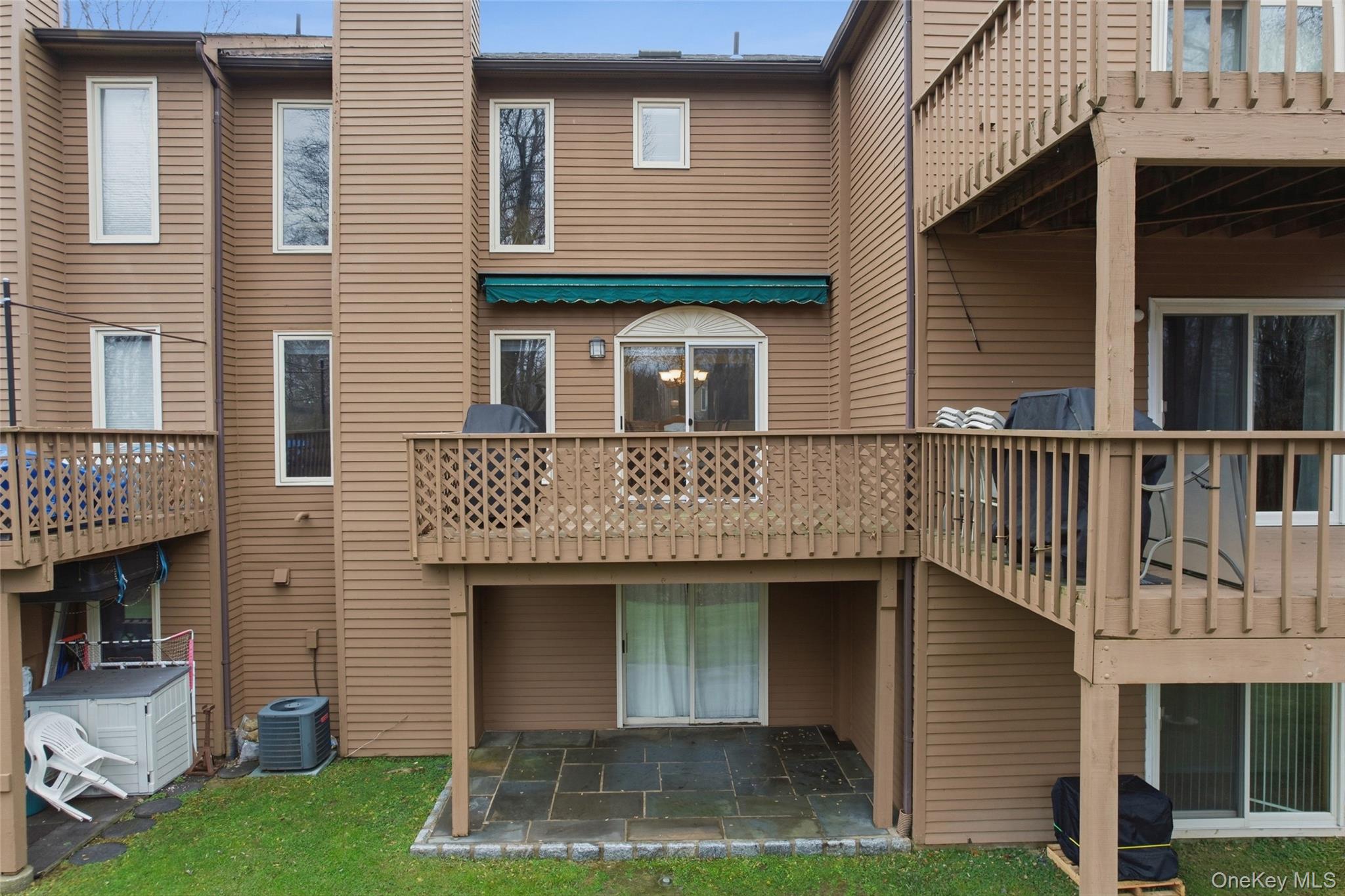 172 Ridgeview Lane, Yorktown Heights, NY 10598