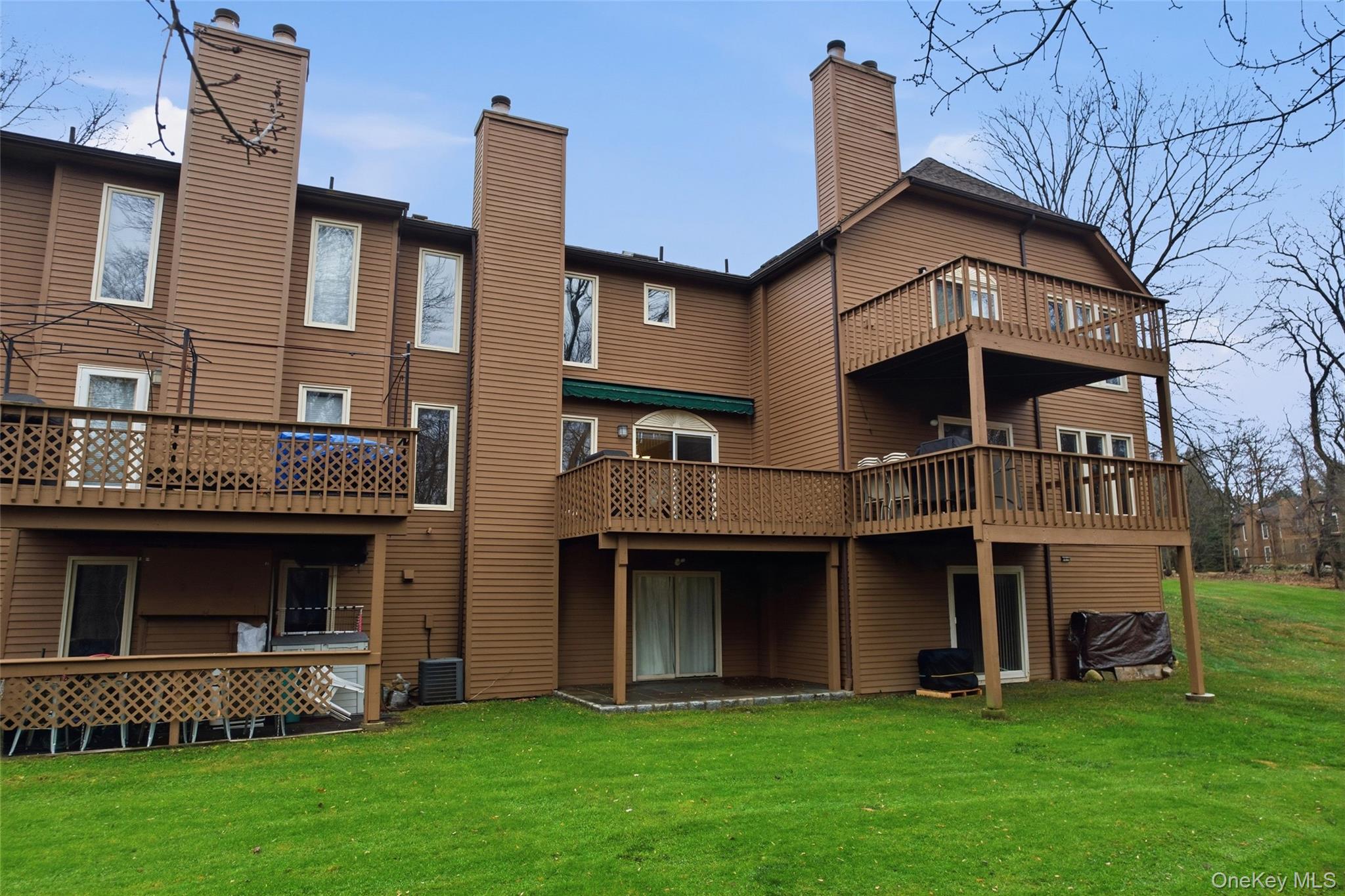 172 Ridgeview Lane, Yorktown Heights, NY 10598