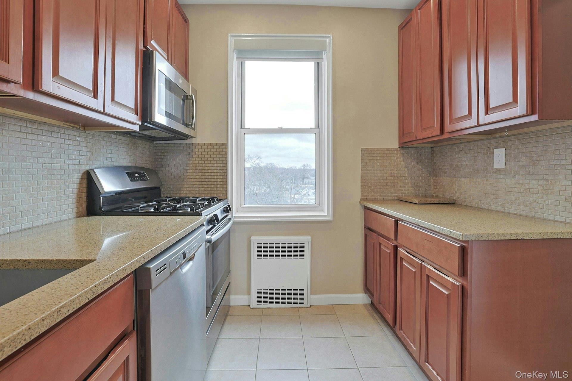 1255 North Avenue # B-5M, New Rochelle, NY 10804