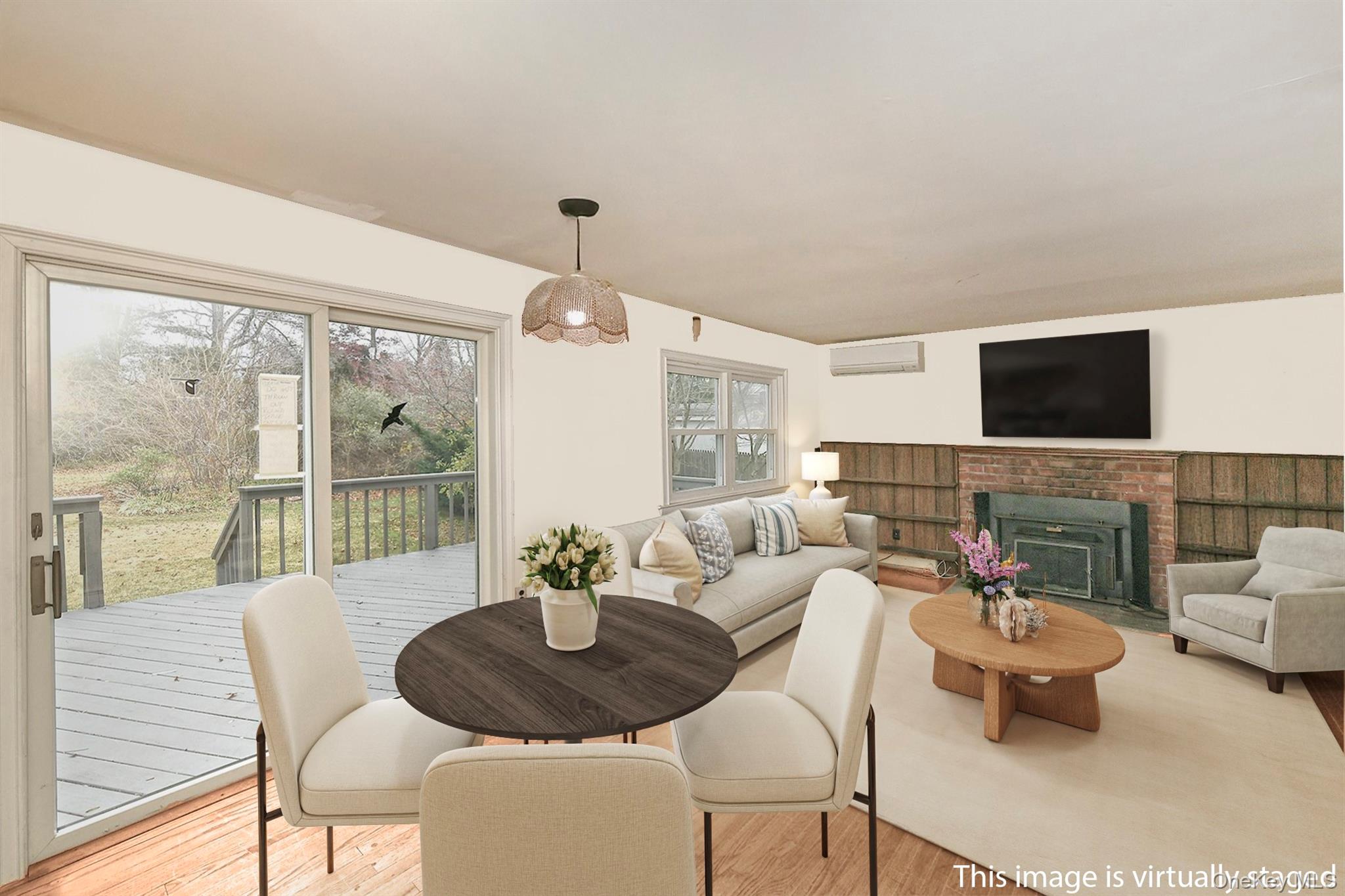 6 Duquesne Drive, Greenlawn, NY 11740