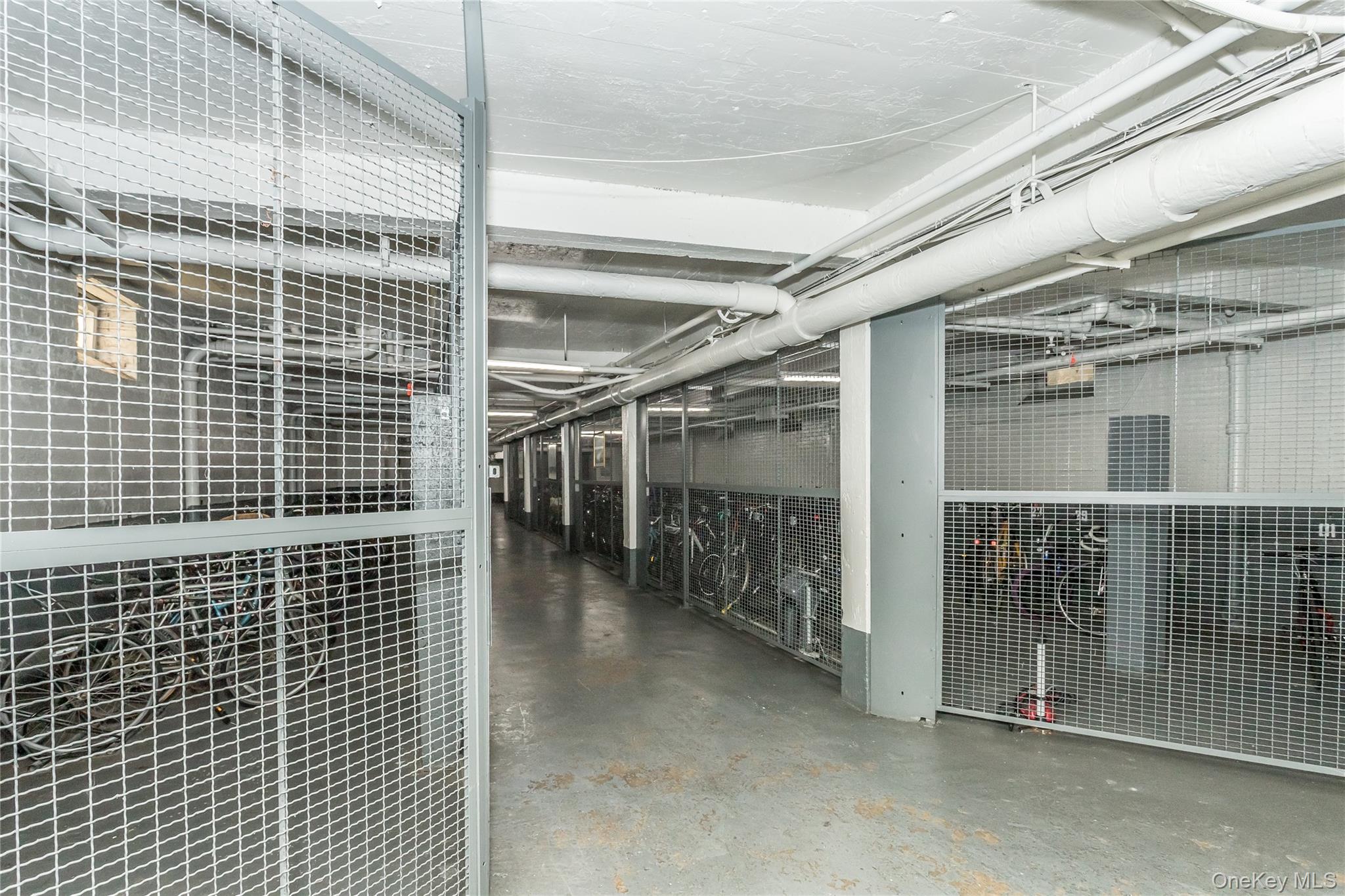 51-28 30 Avenue # #3, Woodside, NY 11377