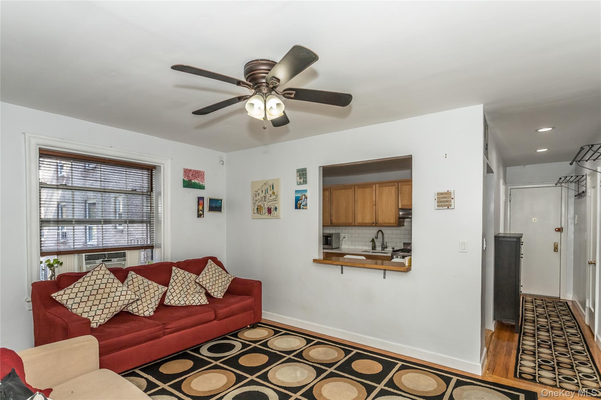 51-28 30 Avenue # #3, Woodside, NY 11377