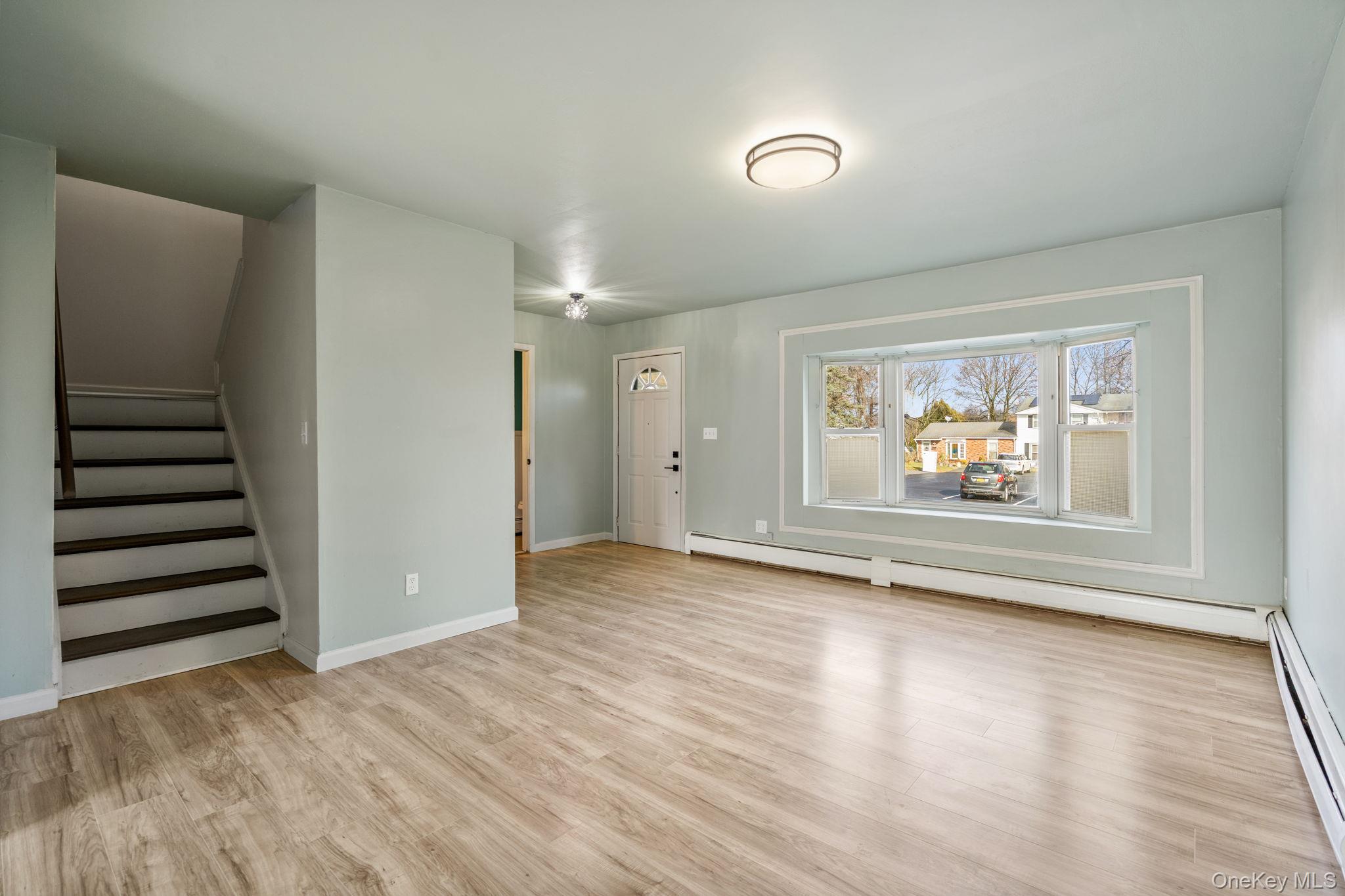 4 Palmer Court, Maybrook, NY 12543